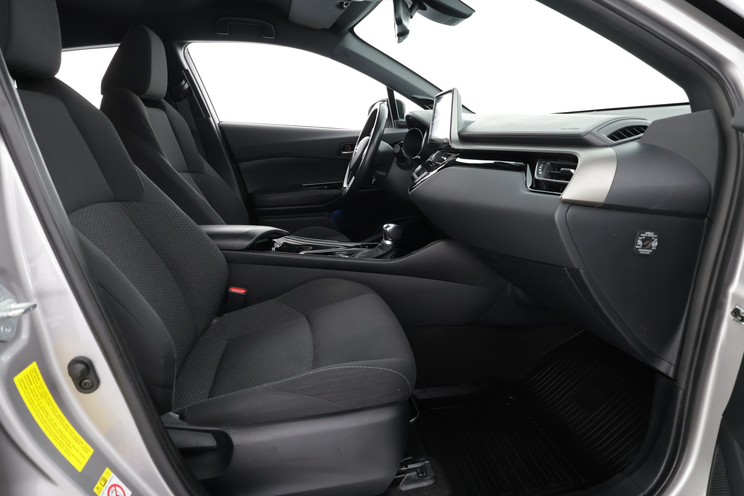 TOYOTA C-HR 2019