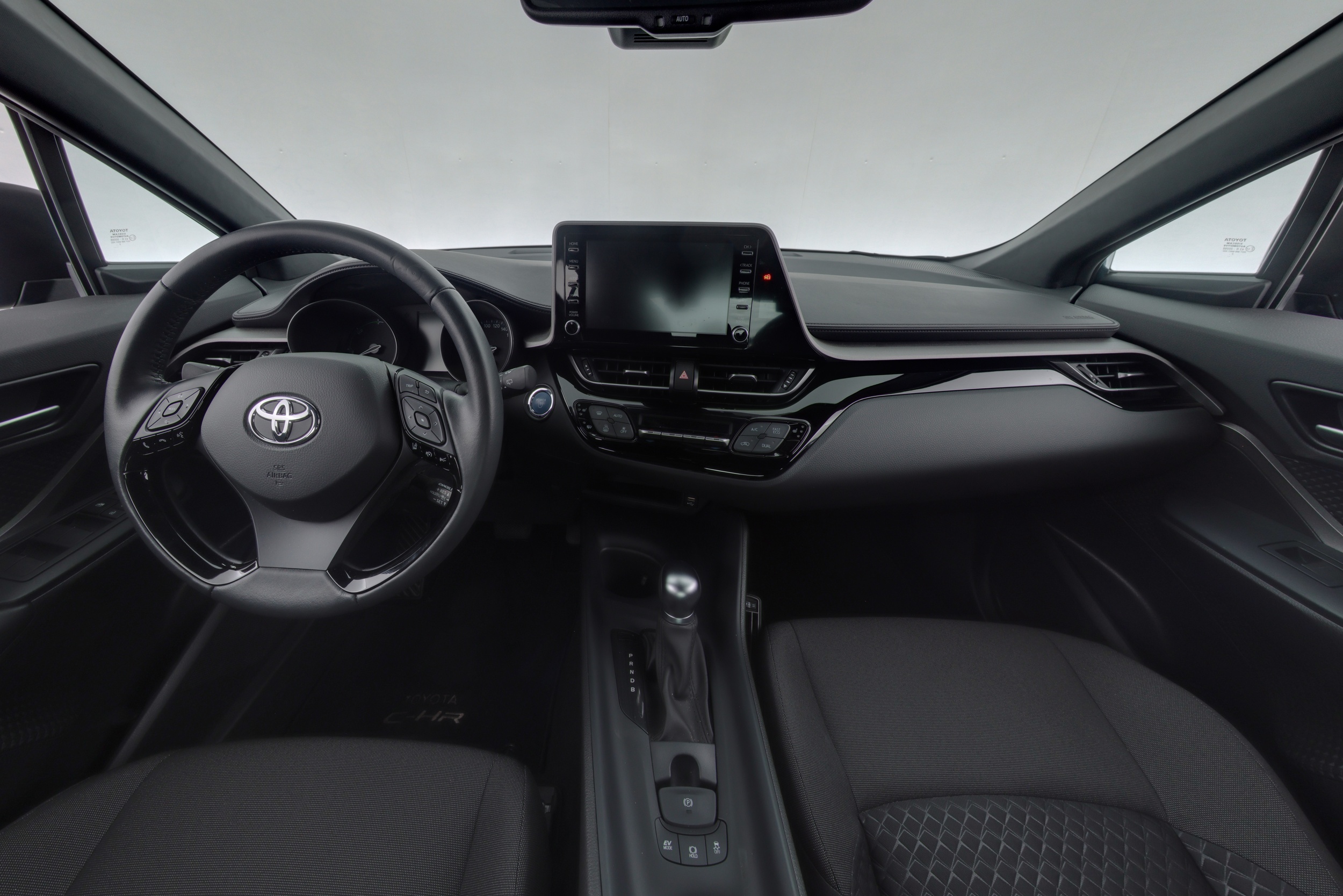 TOYOTA C-HR 2023