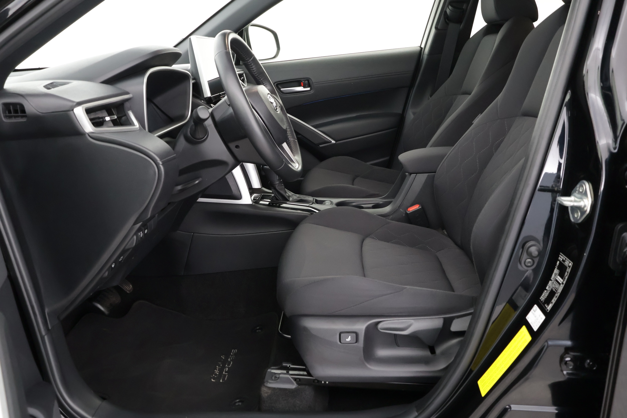 TOYOTA Corolla Cross 2023