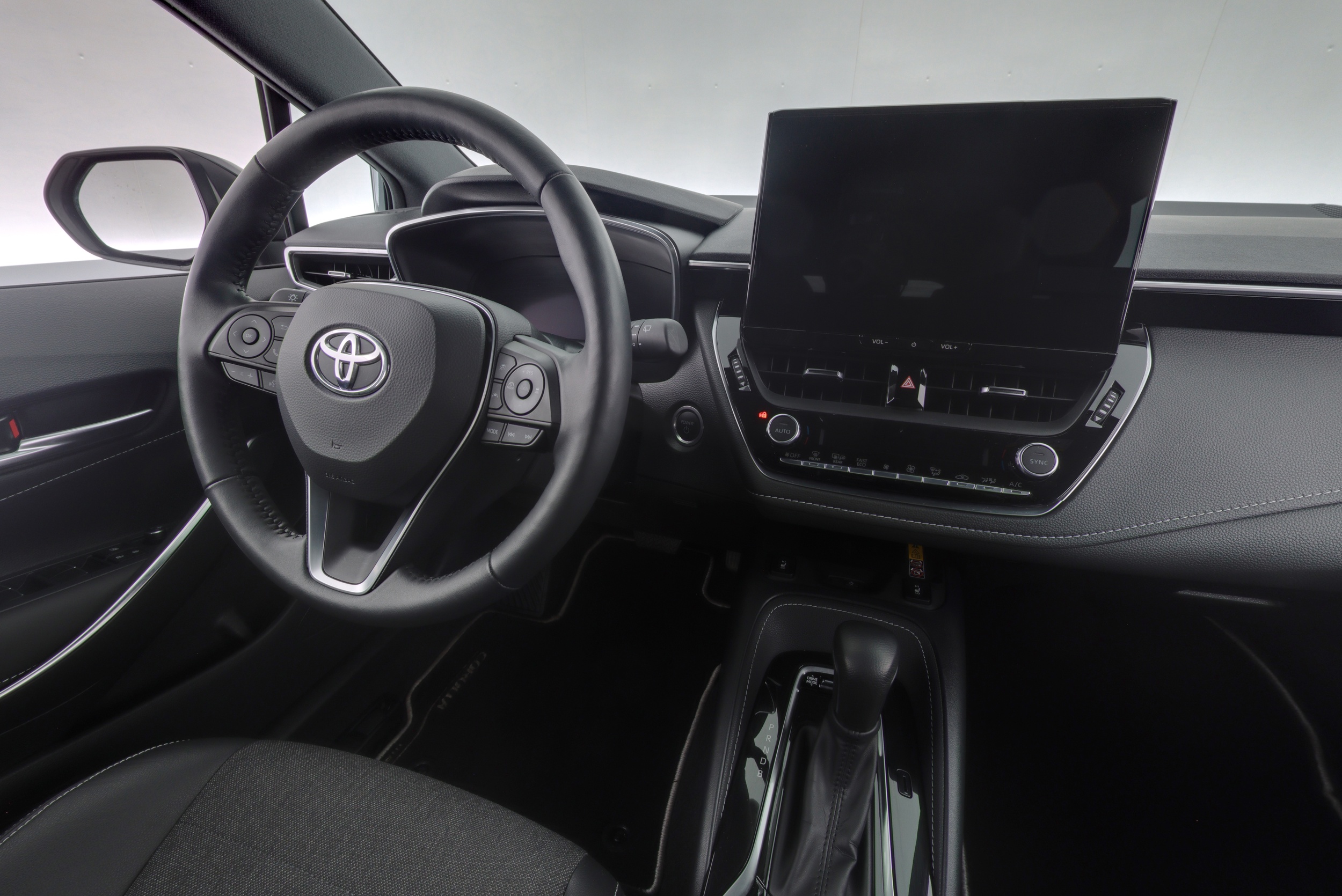 TOYOTA COROLLA 2024