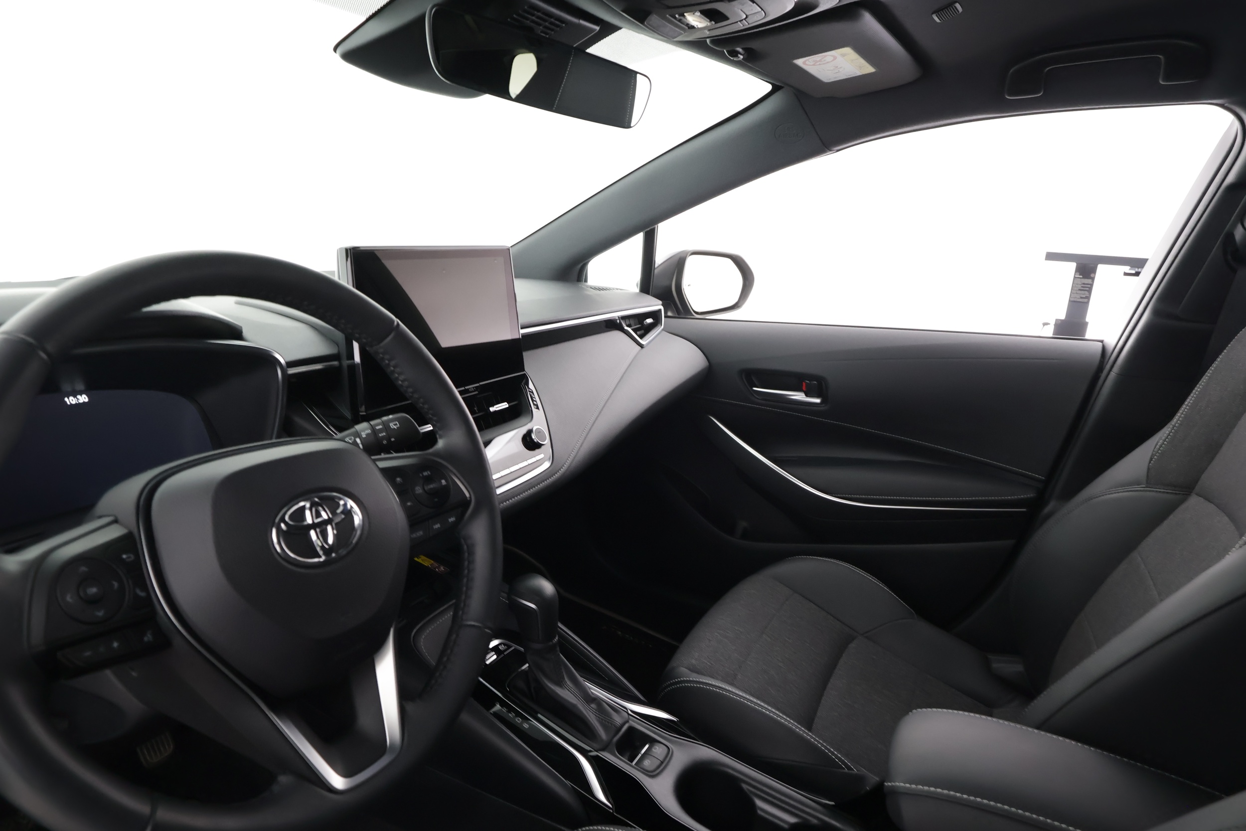 TOYOTA COROLLA 2024