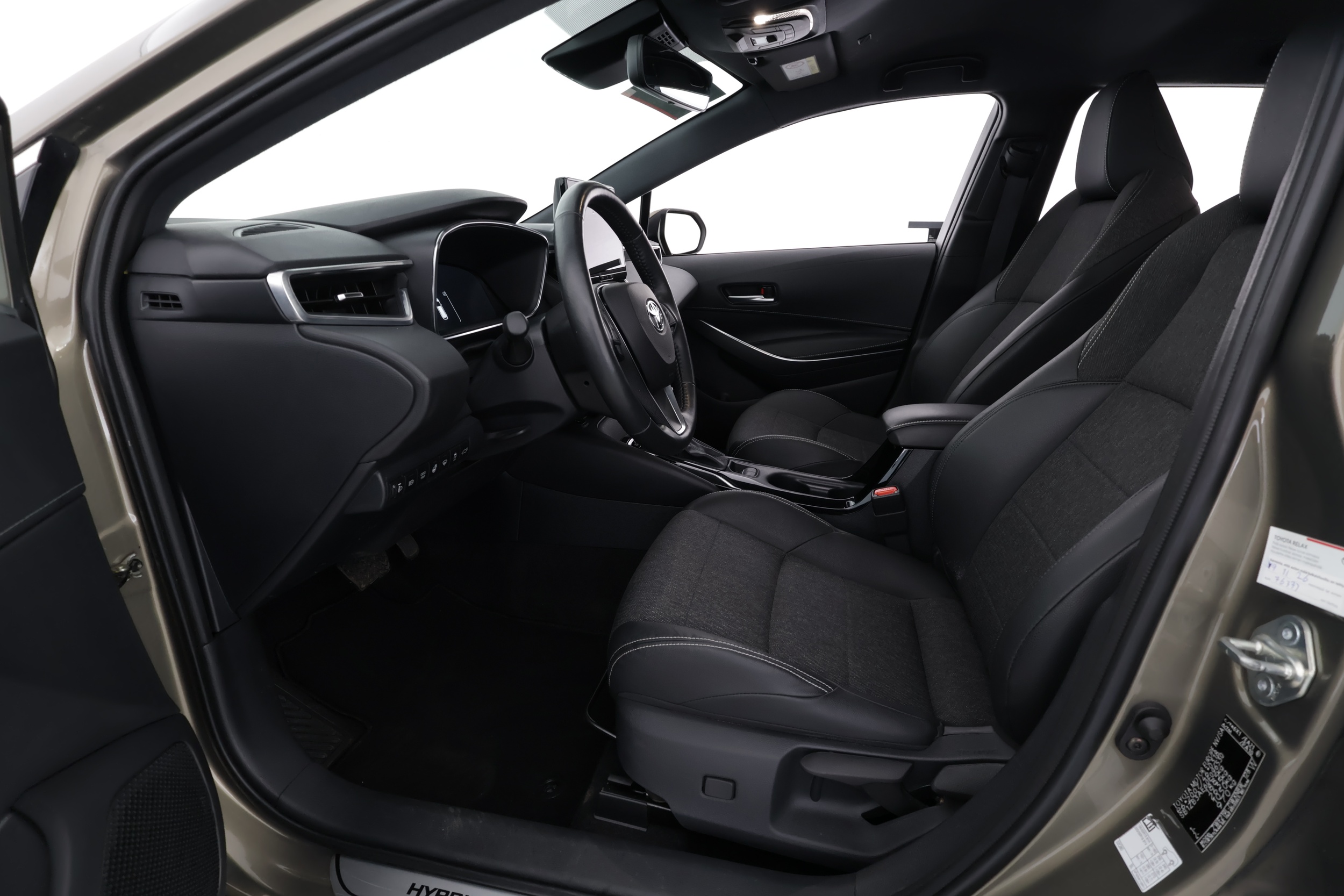 TOYOTA COROLLA 2024