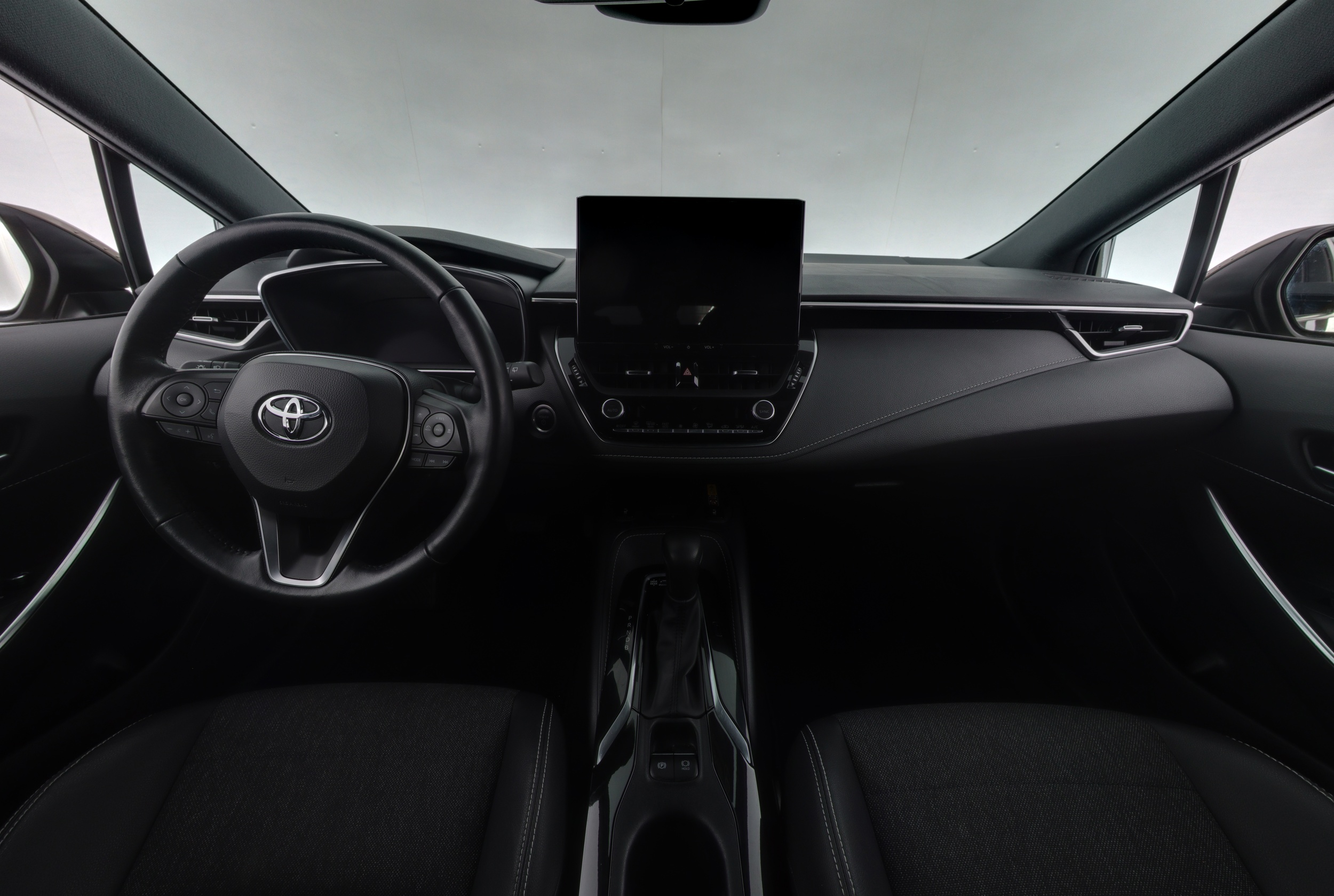 TOYOTA COROLLA 2024