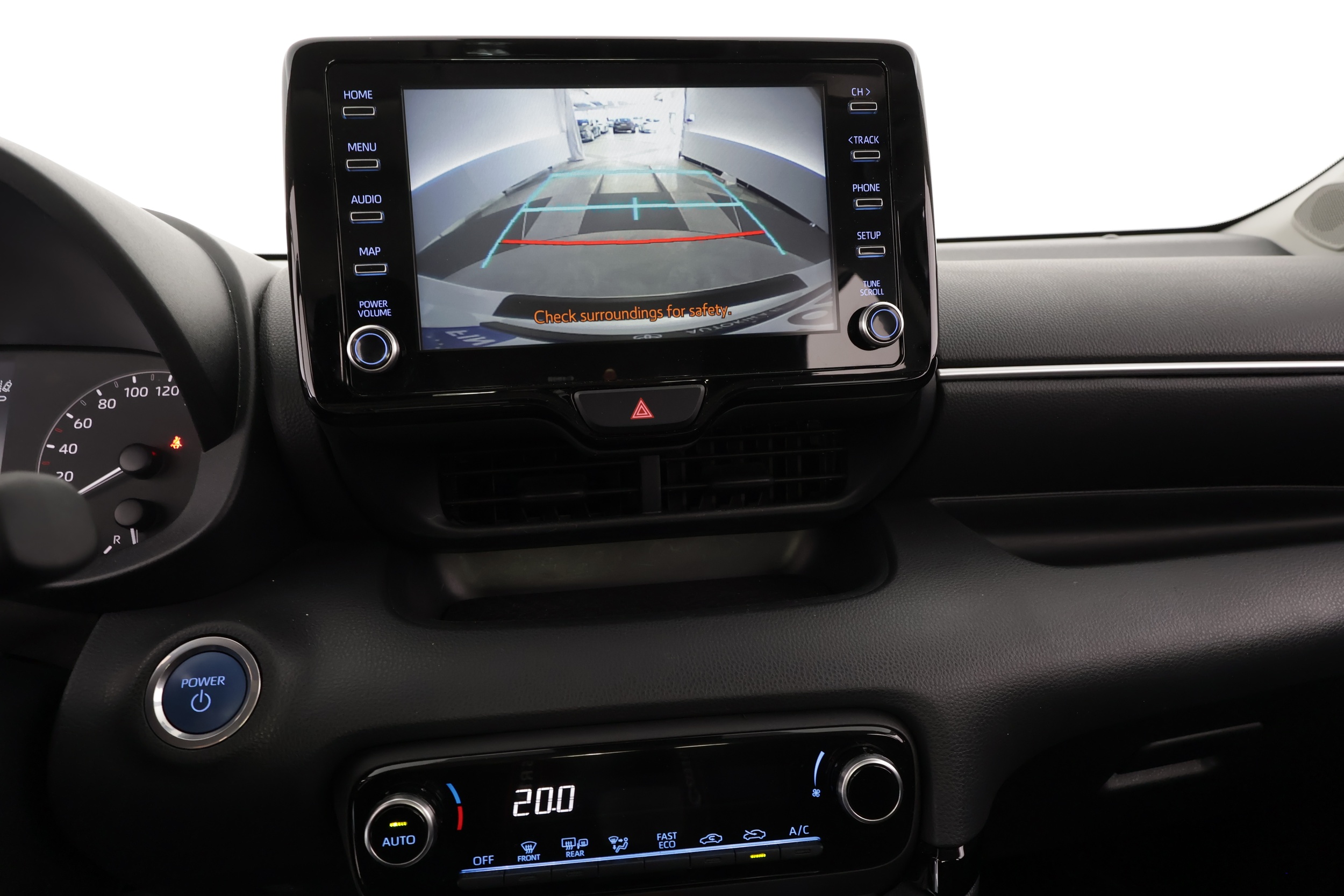 TOYOTA YARIS 2024