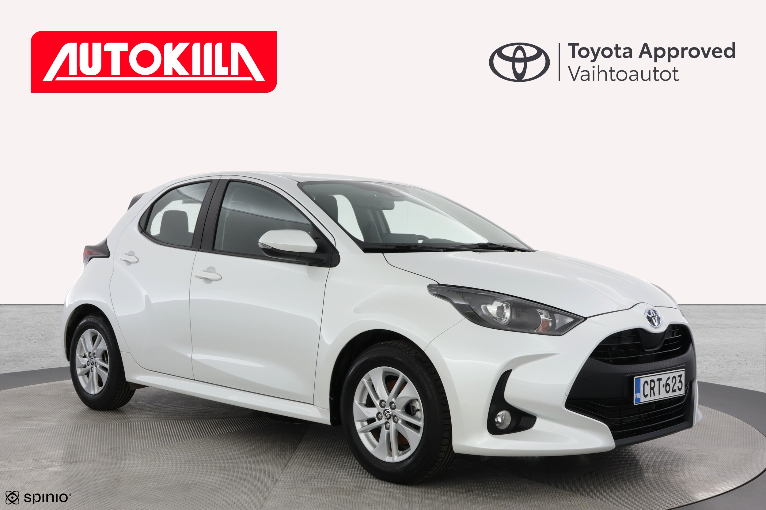 TOYOTA YARIS 2024