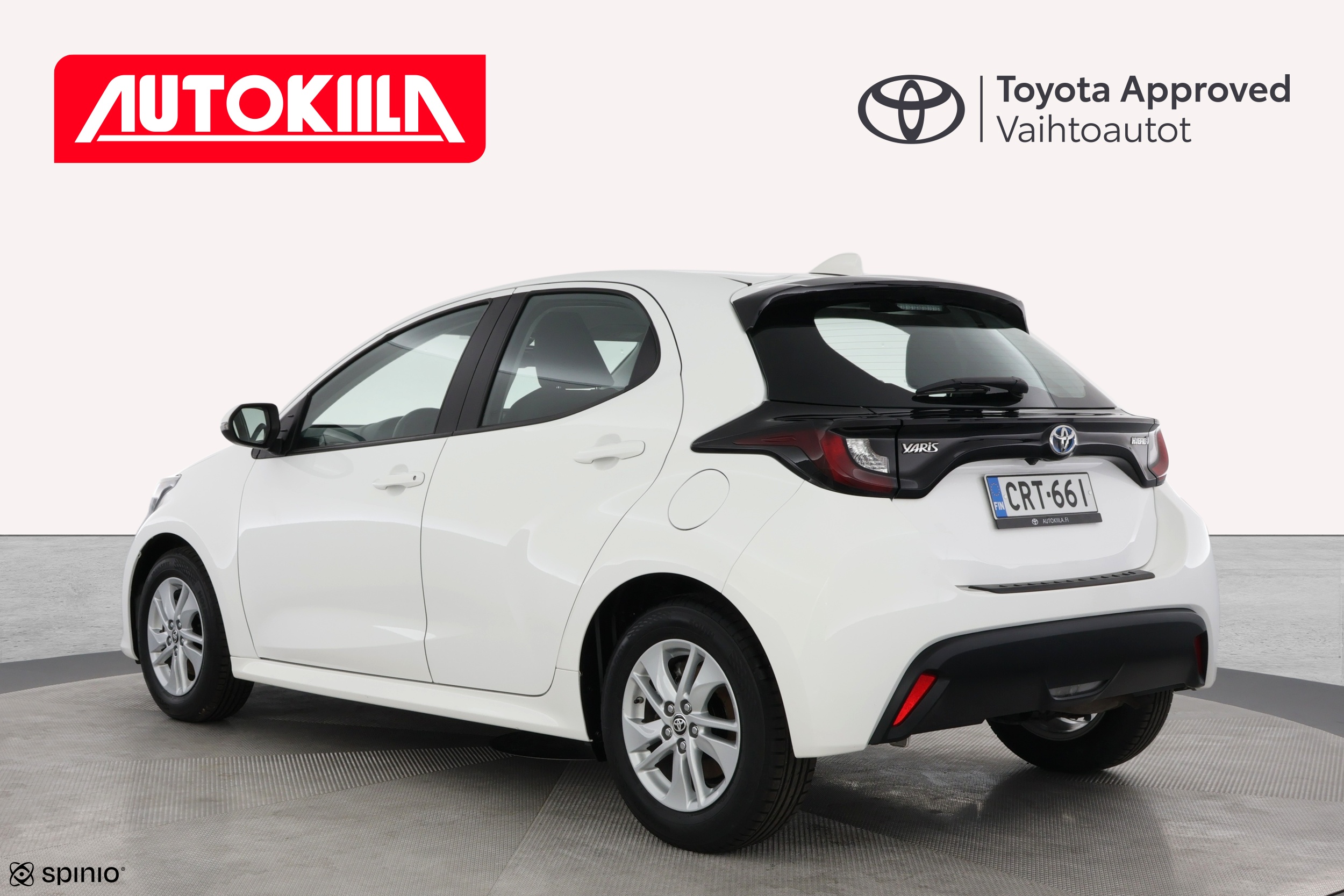 TOYOTA YARIS 2024