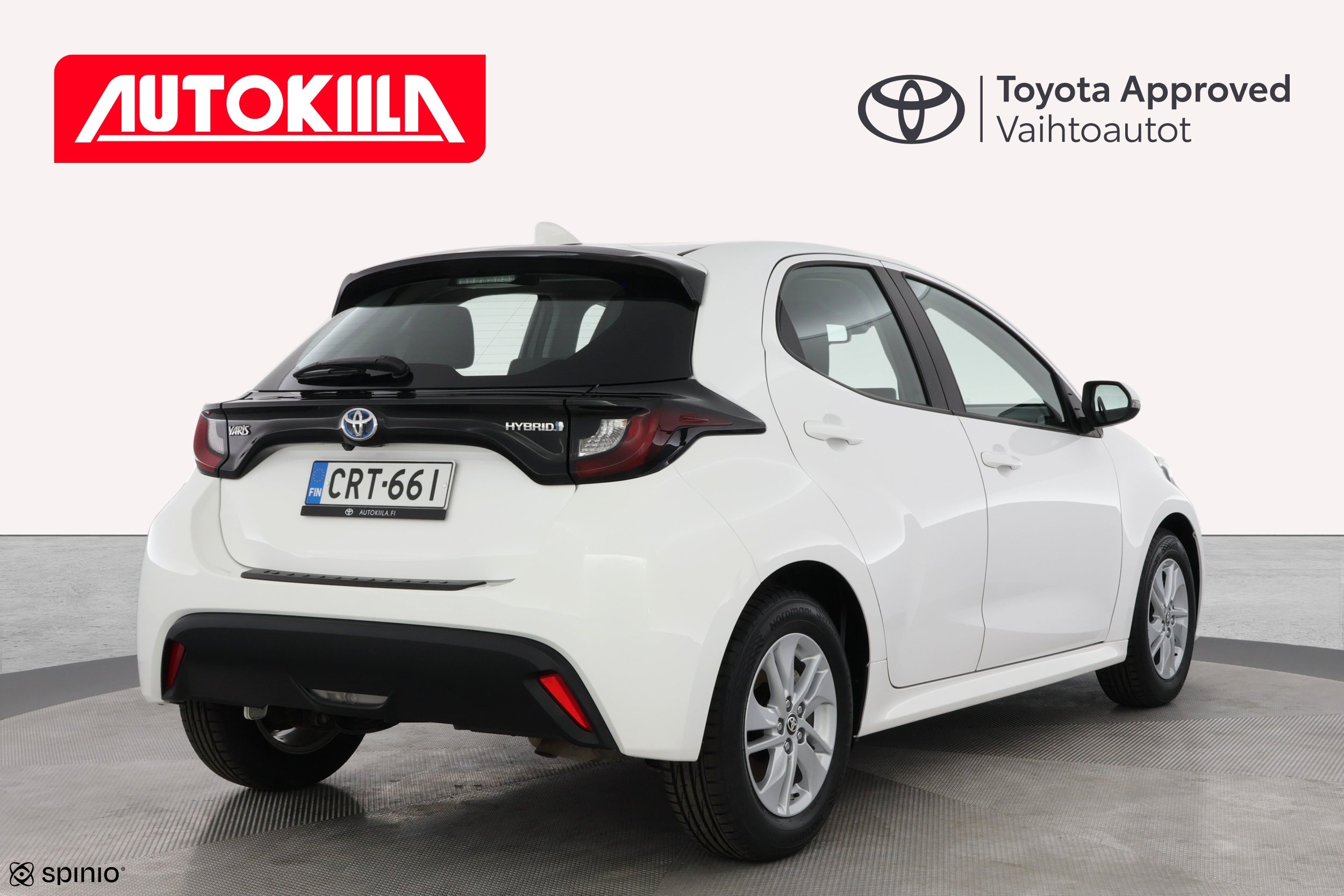 TOYOTA YARIS 2024