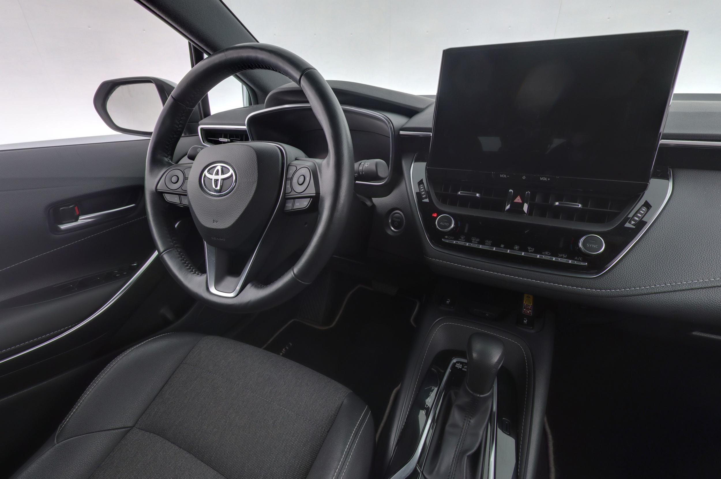 TOYOTA COROLLA 2024