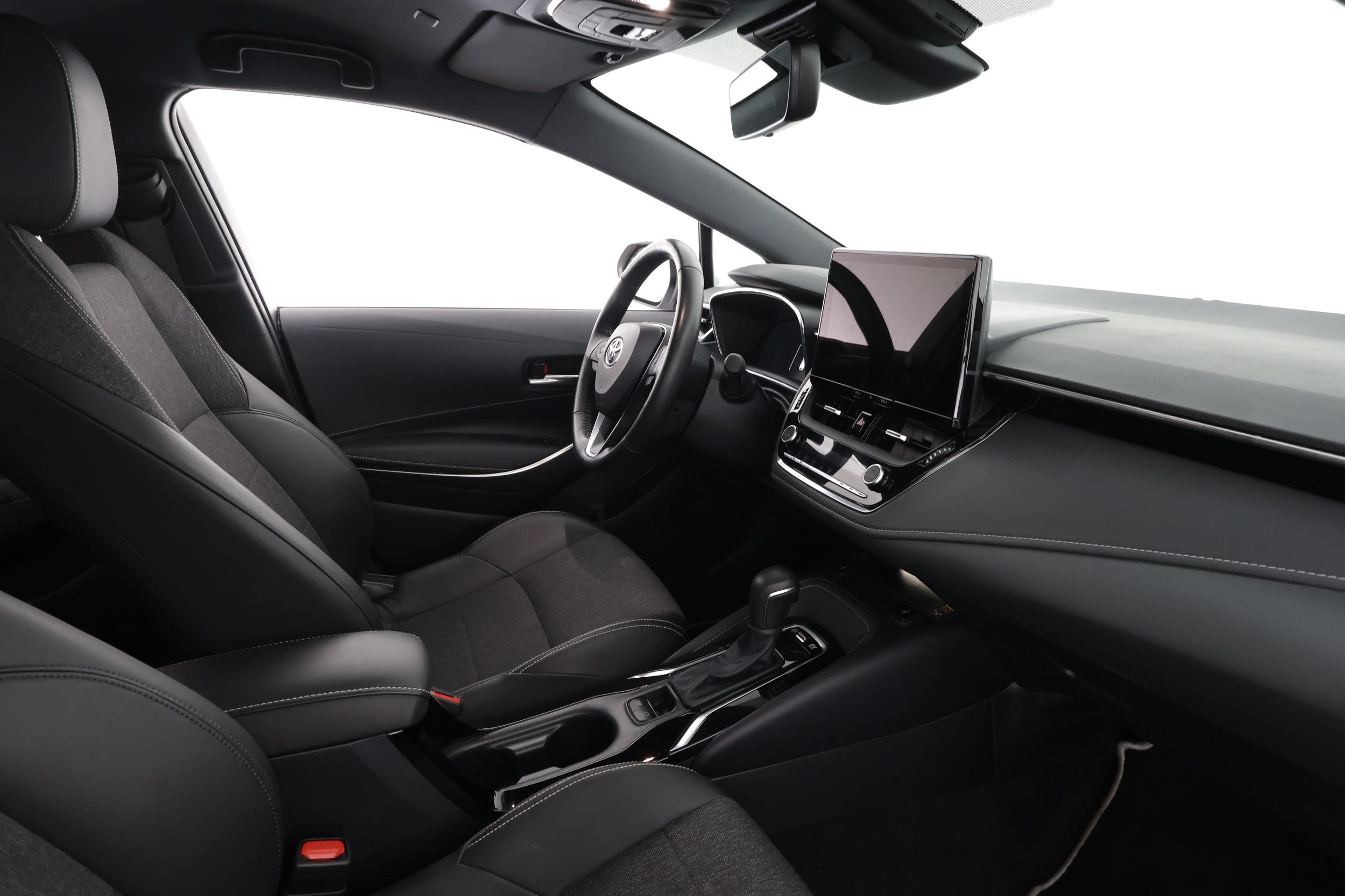 TOYOTA COROLLA 2024
