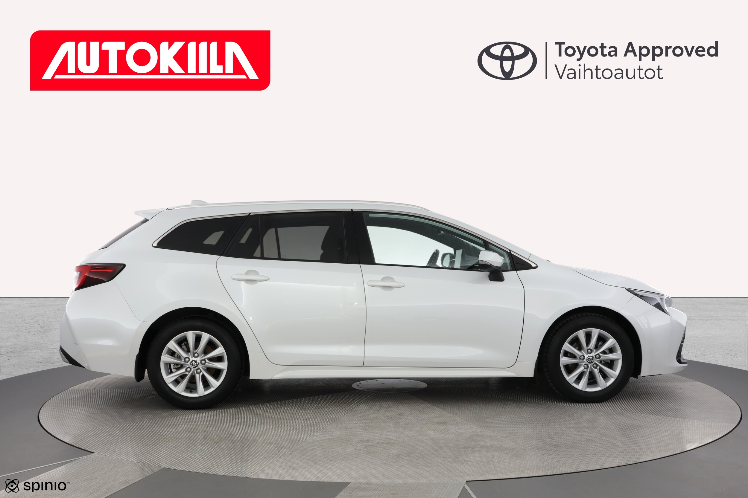 TOYOTA COROLLA 2024