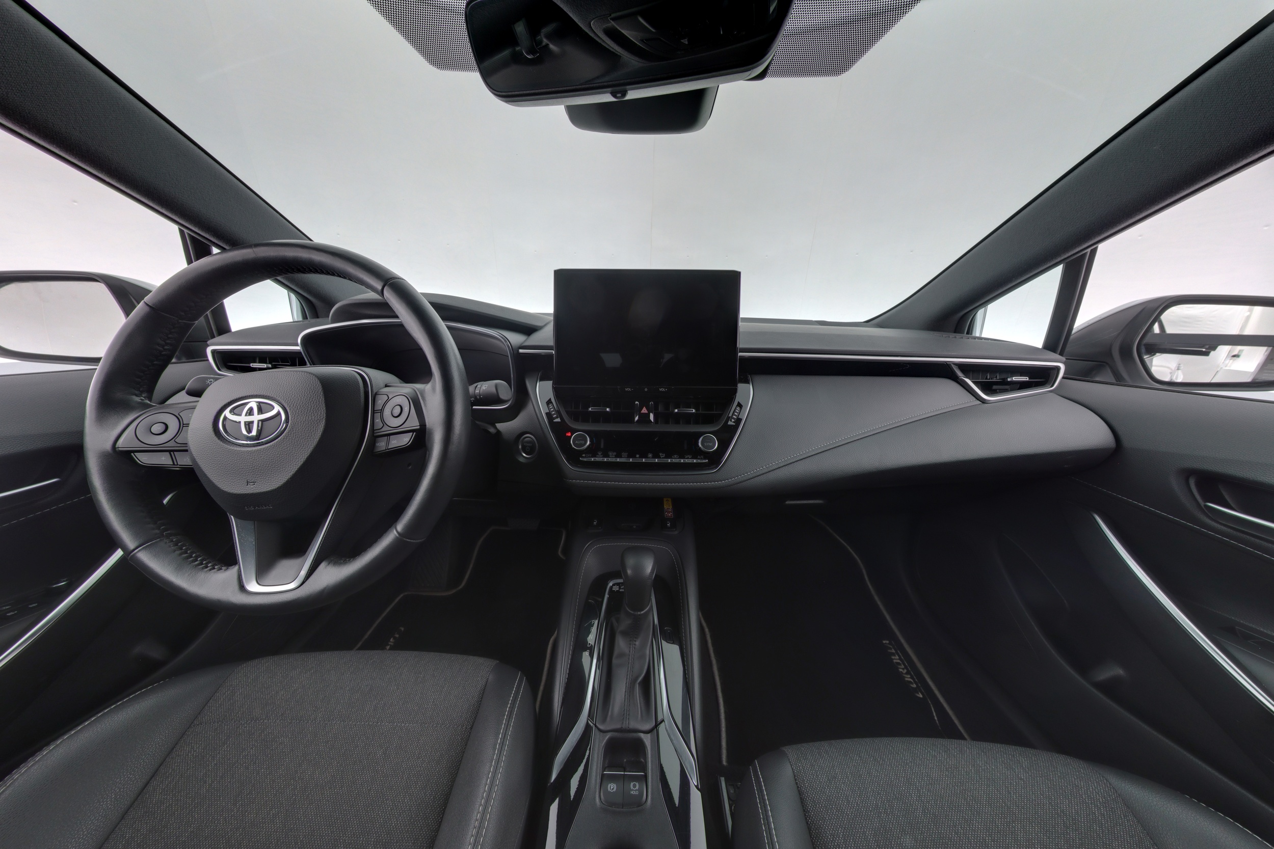 TOYOTA COROLLA 2024