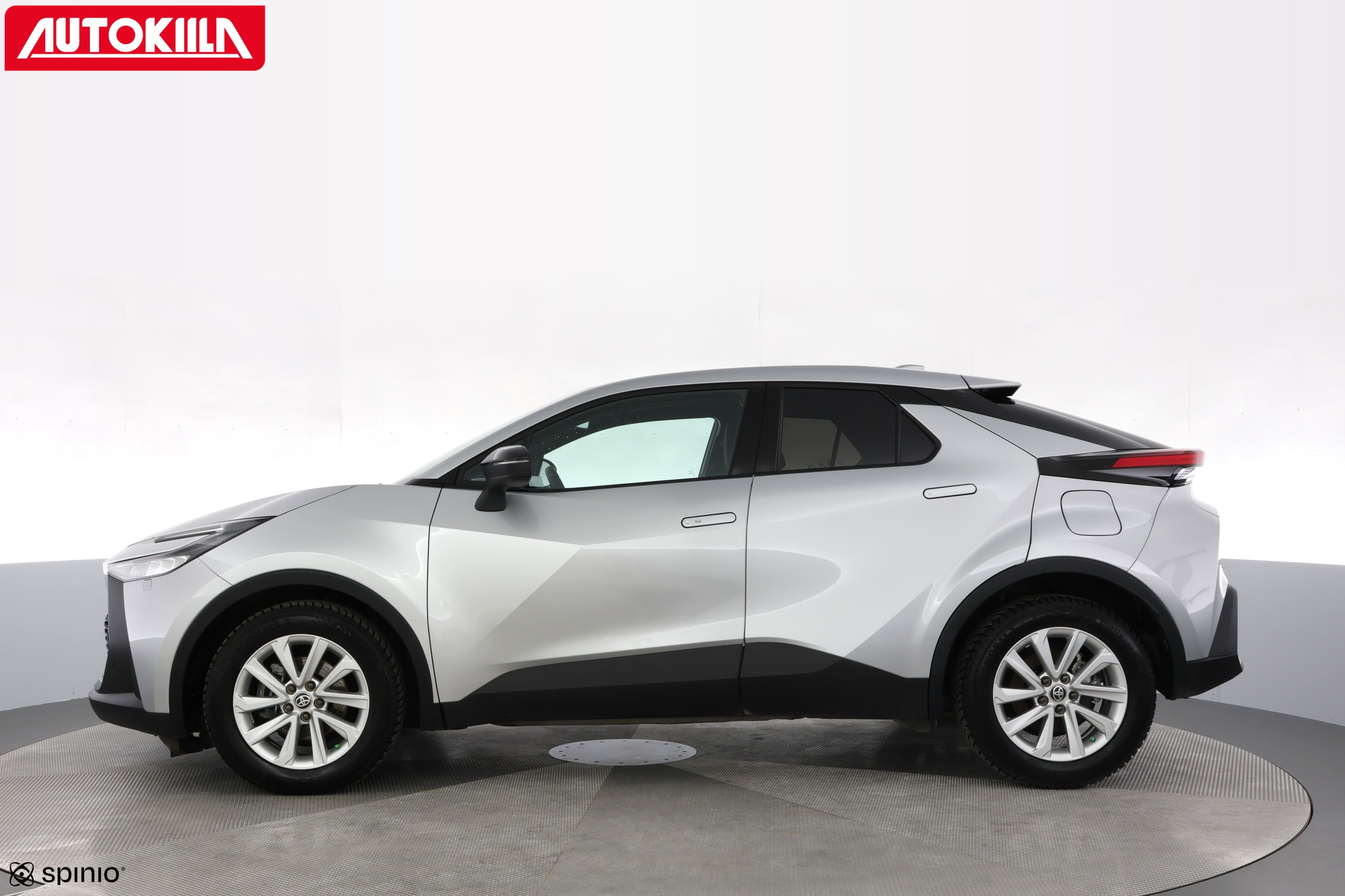 TOYOTA C-HR 2024
