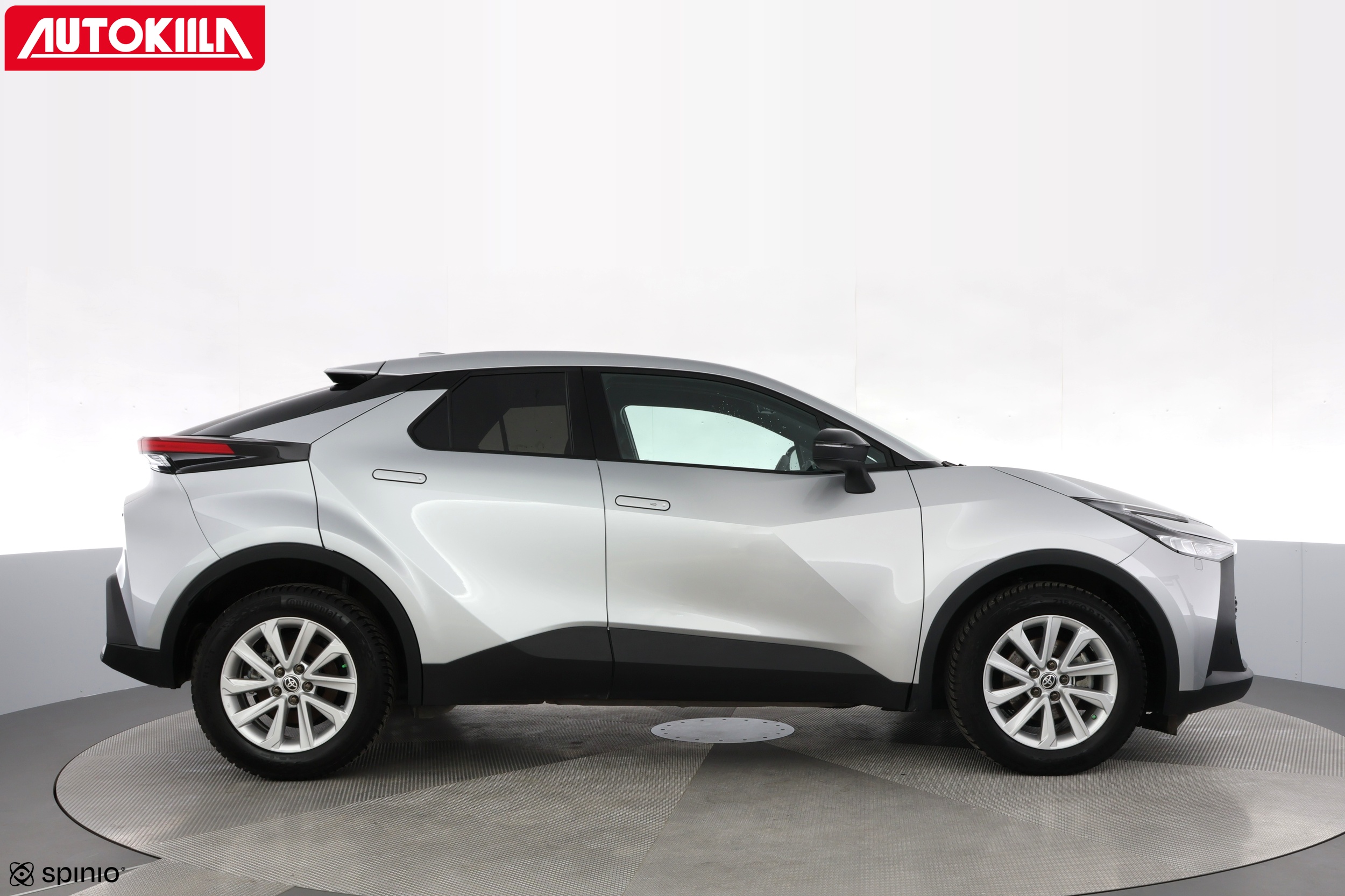 TOYOTA C-HR 2024