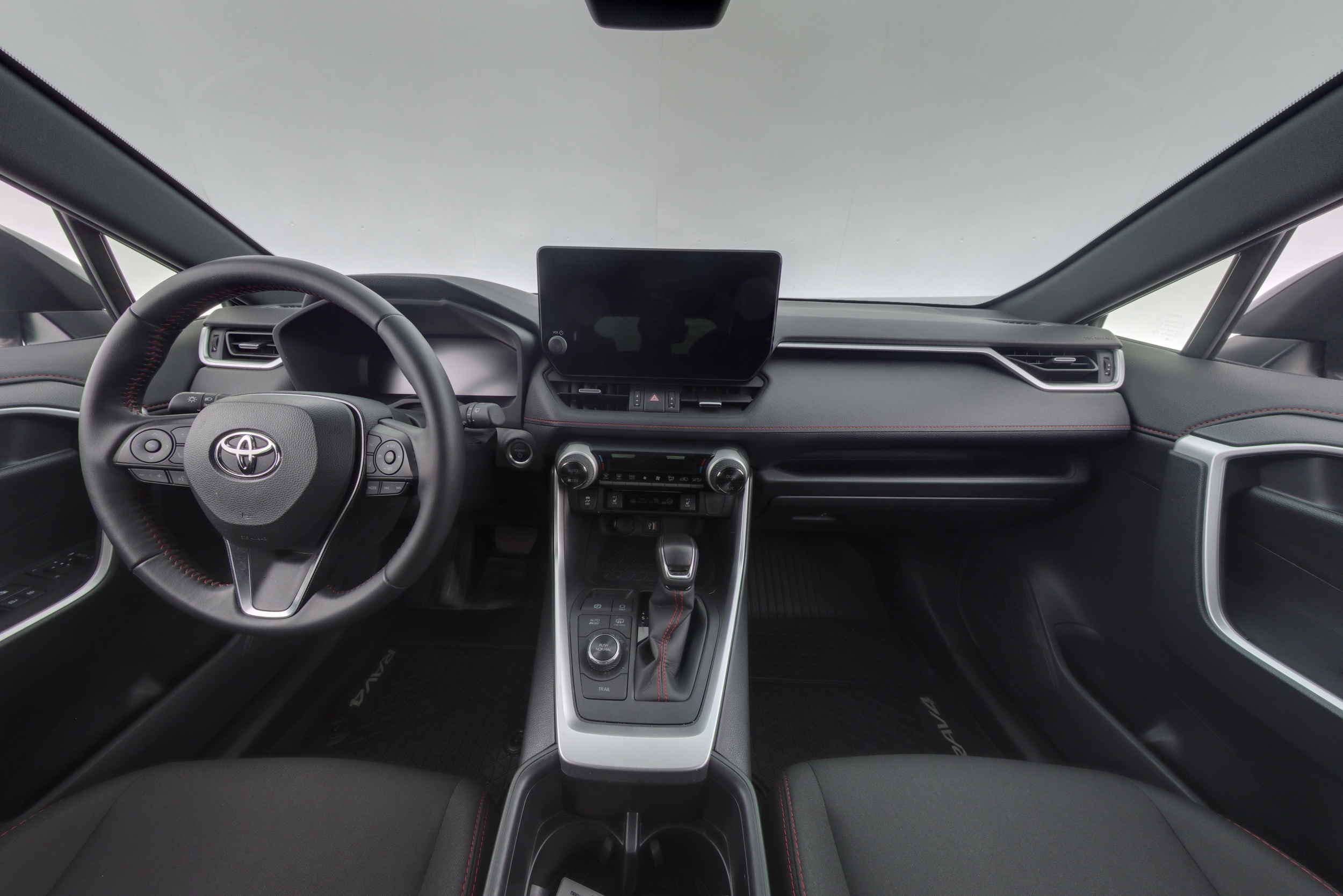 TOYOTA RAV4 Plug-in 2025