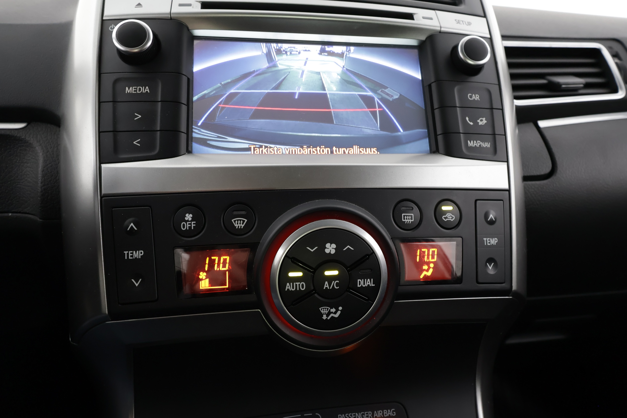 TOYOTA Verso 2015