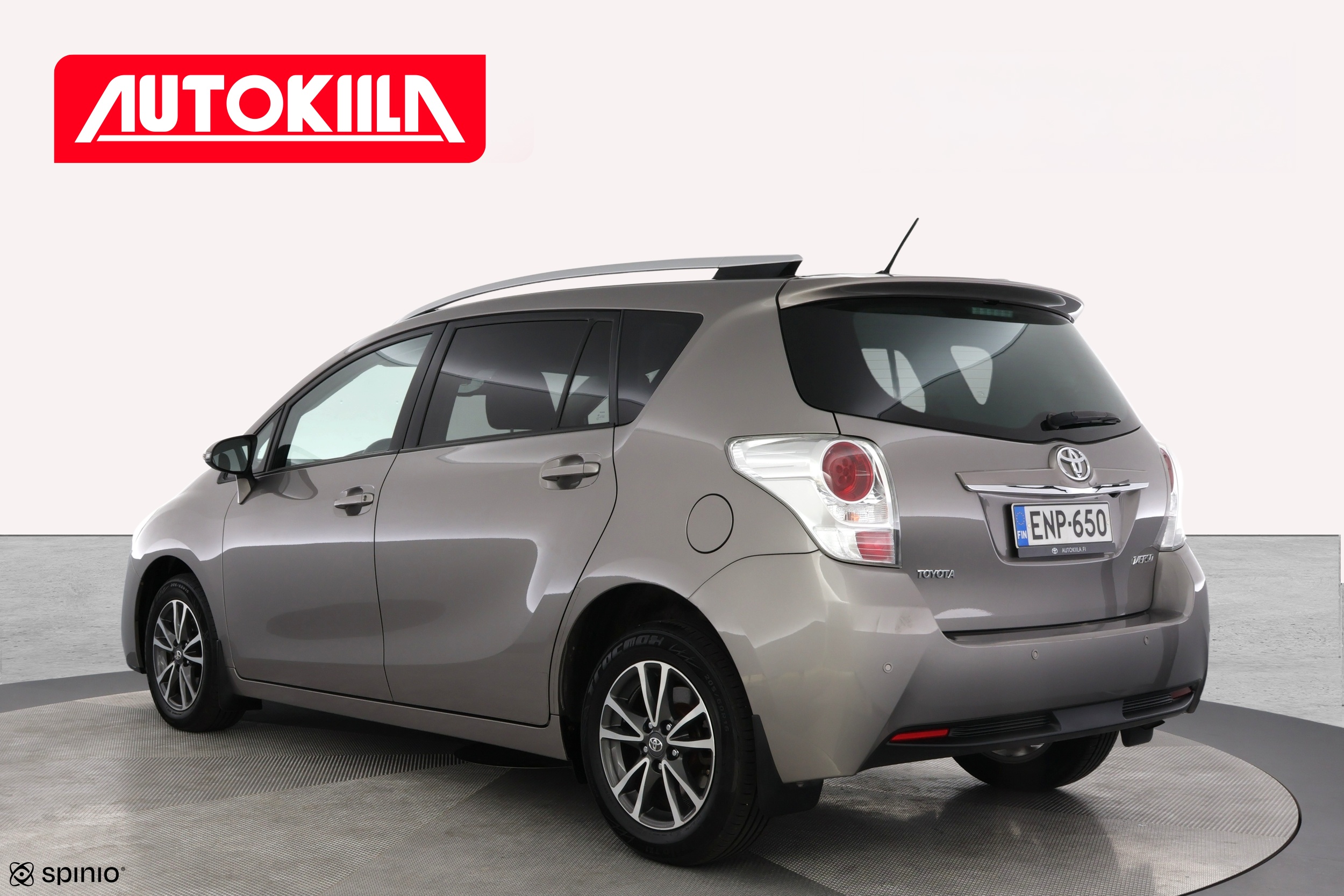 TOYOTA Verso 2015