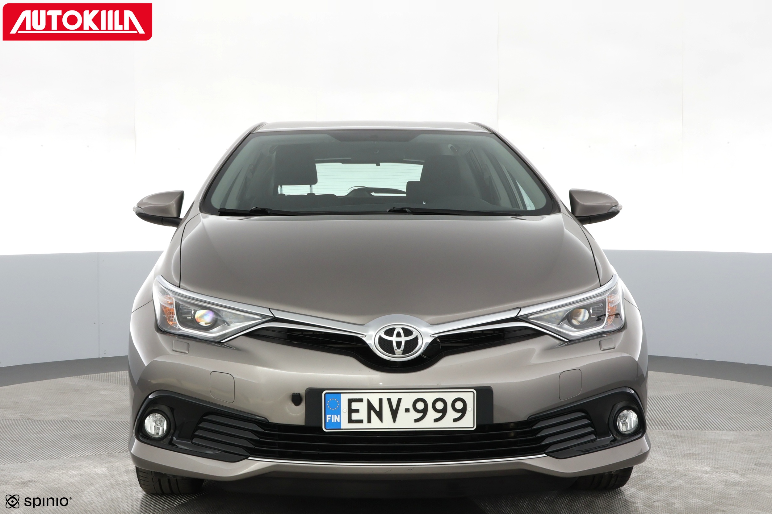 TOYOTA AURIS 2015