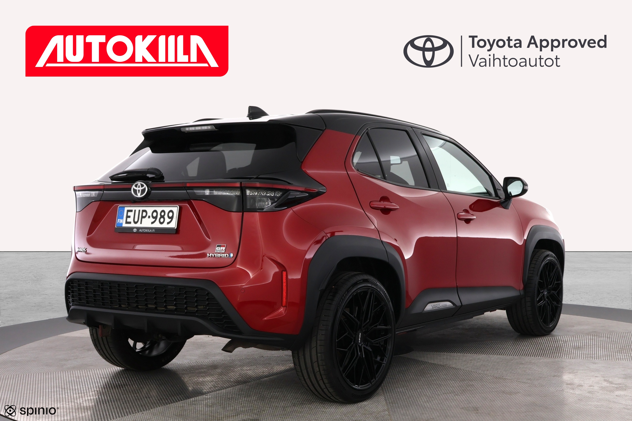TOYOTA Yaris Cross 2024
