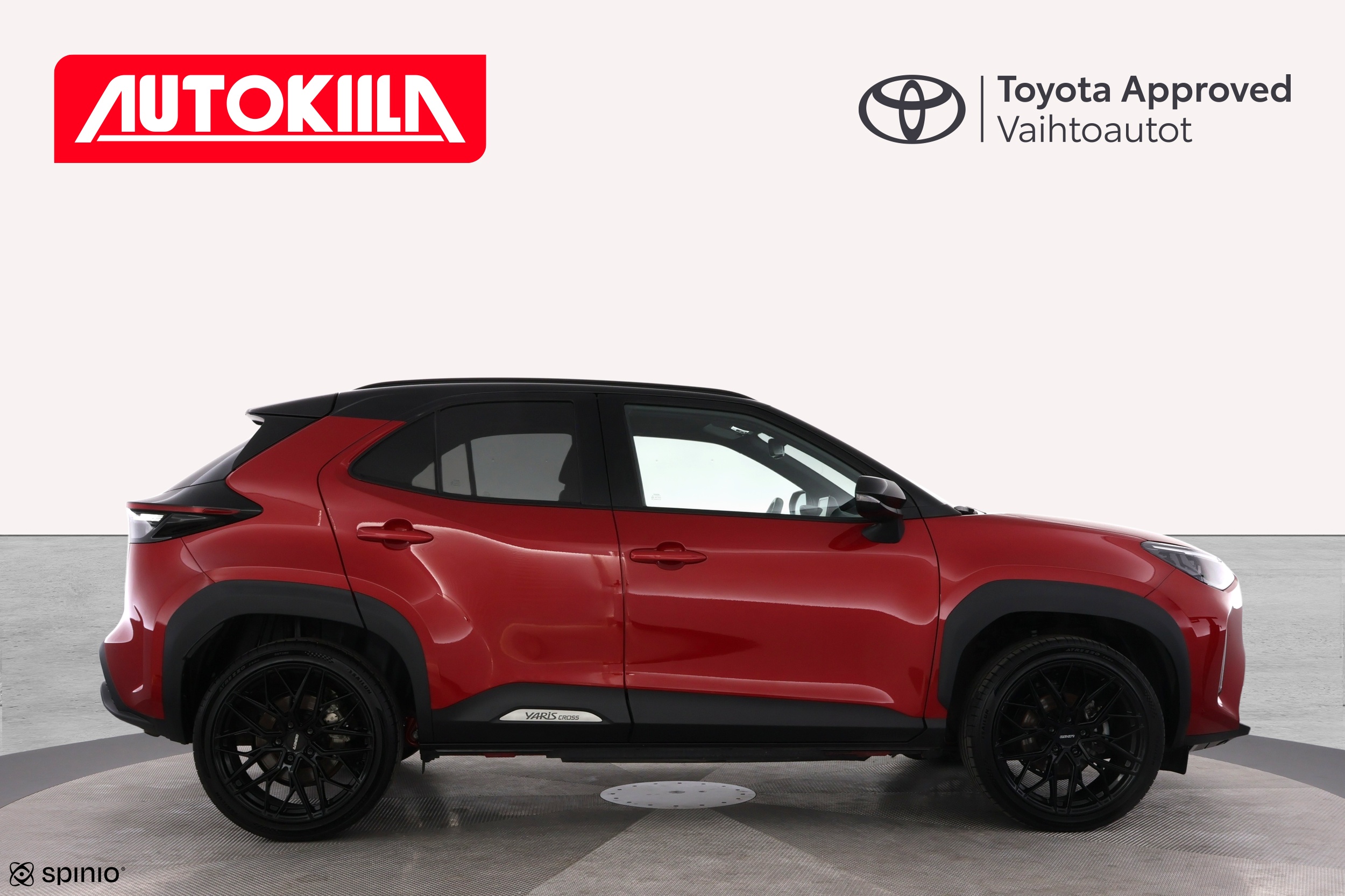TOYOTA Yaris Cross 2024