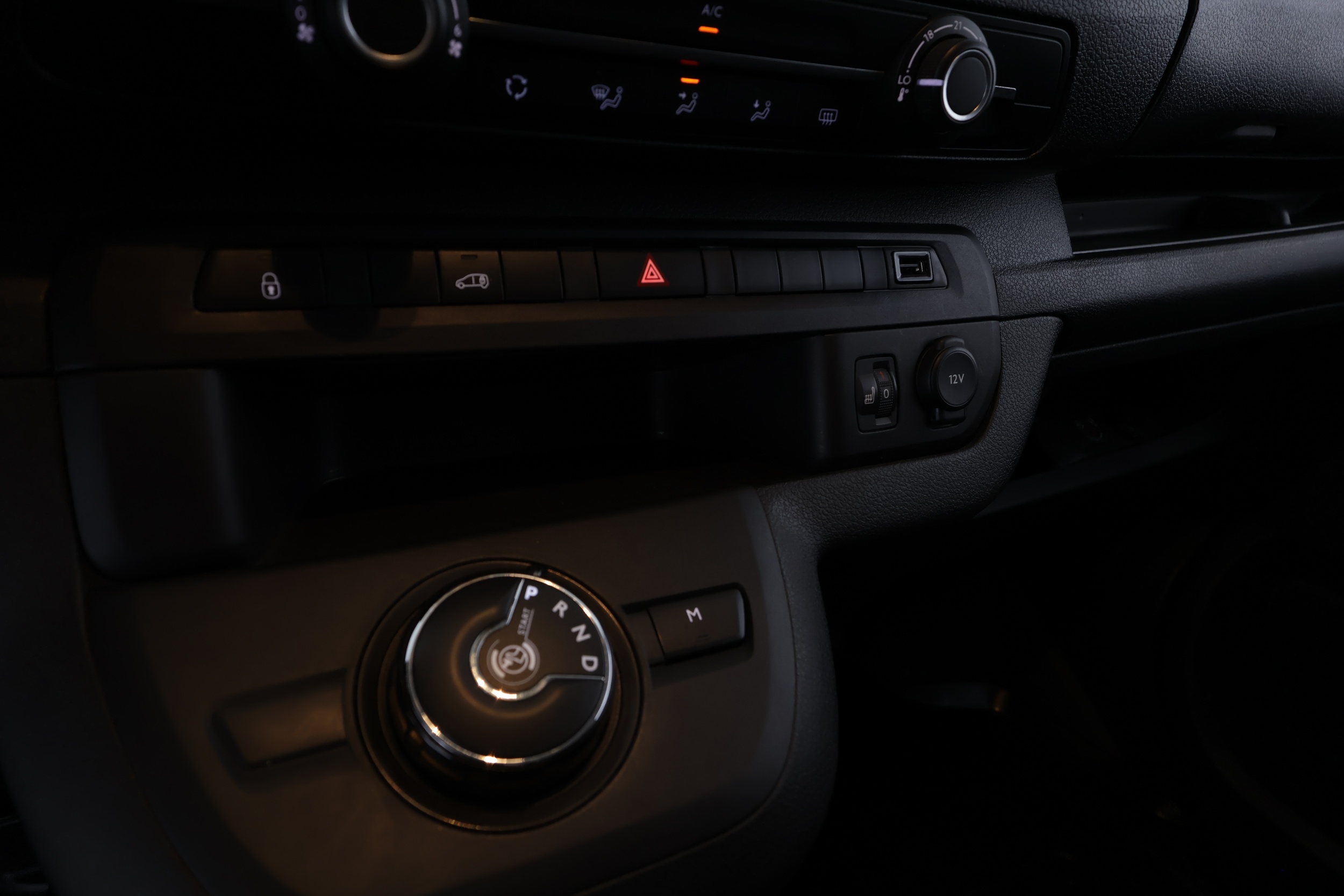TOYOTA Proace 2023
