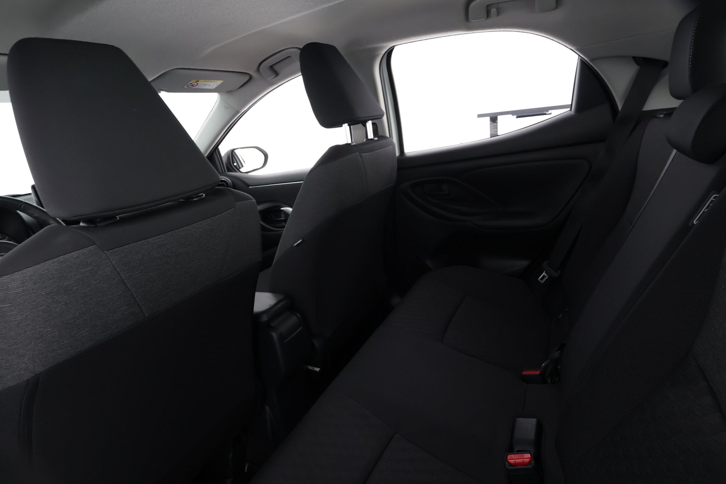 TOYOTA YARIS 2024