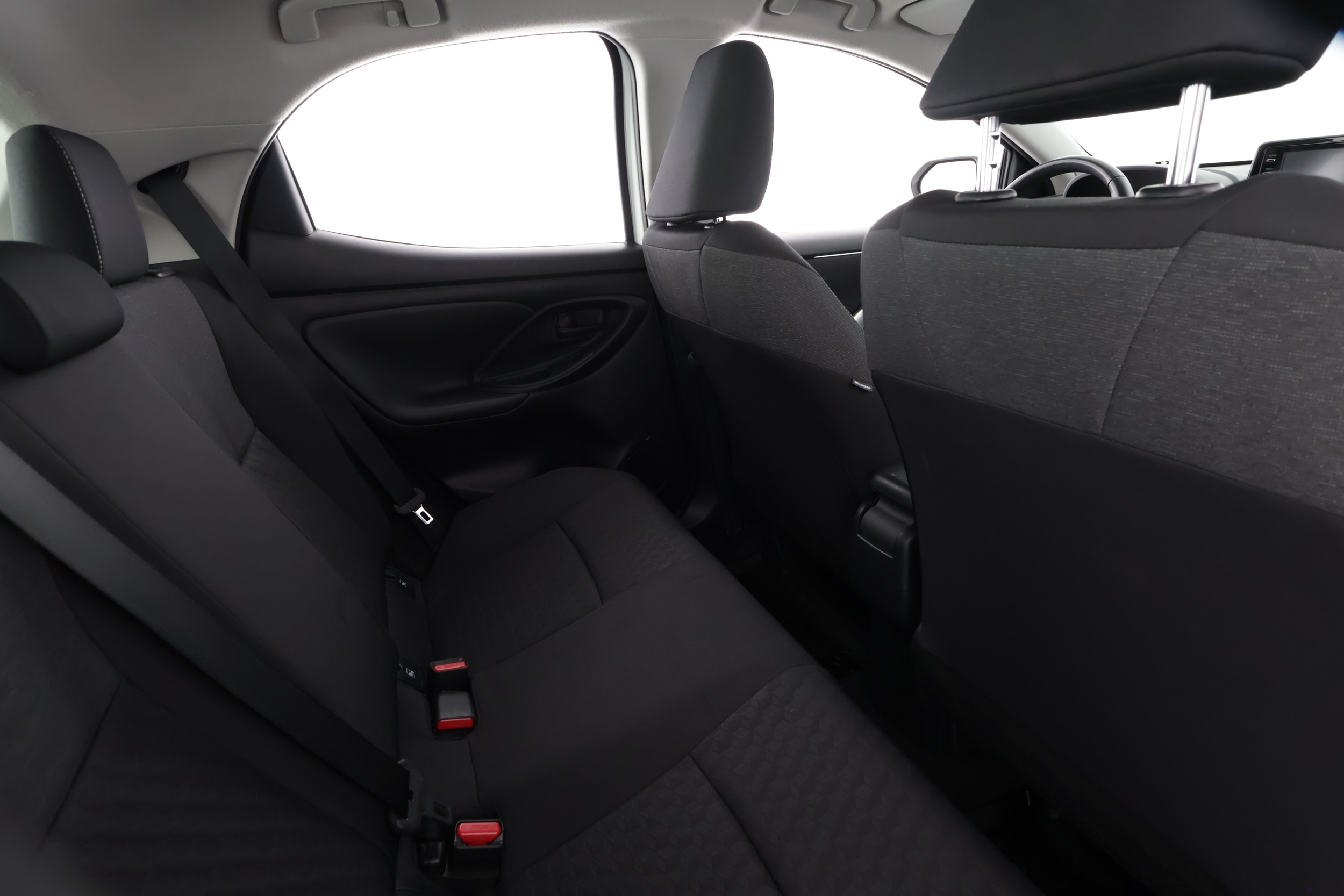 TOYOTA YARIS 2024