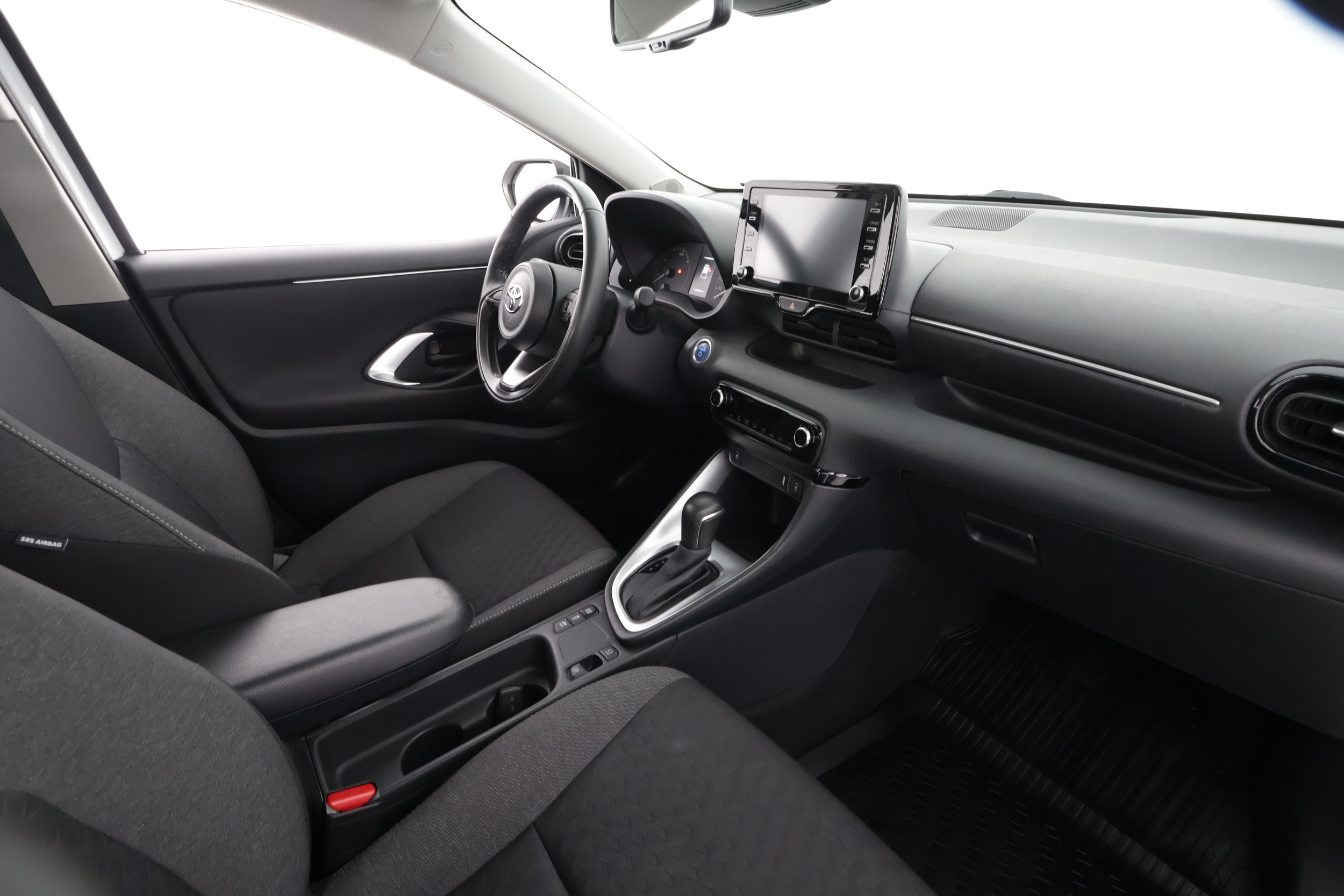 TOYOTA YARIS 2024