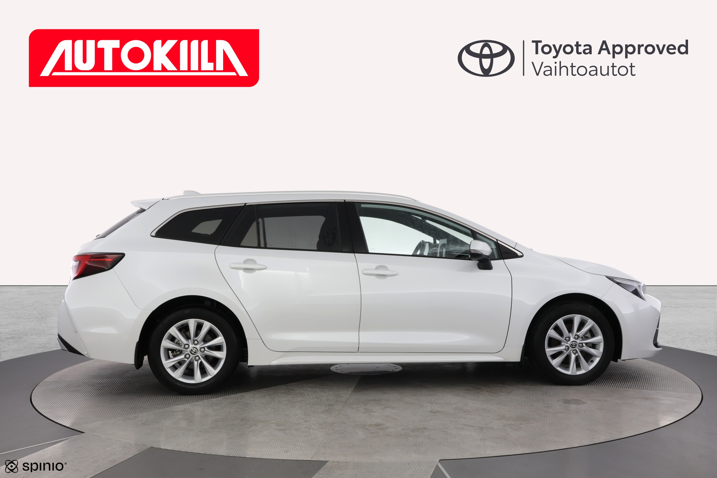 TOYOTA COROLLA 2024