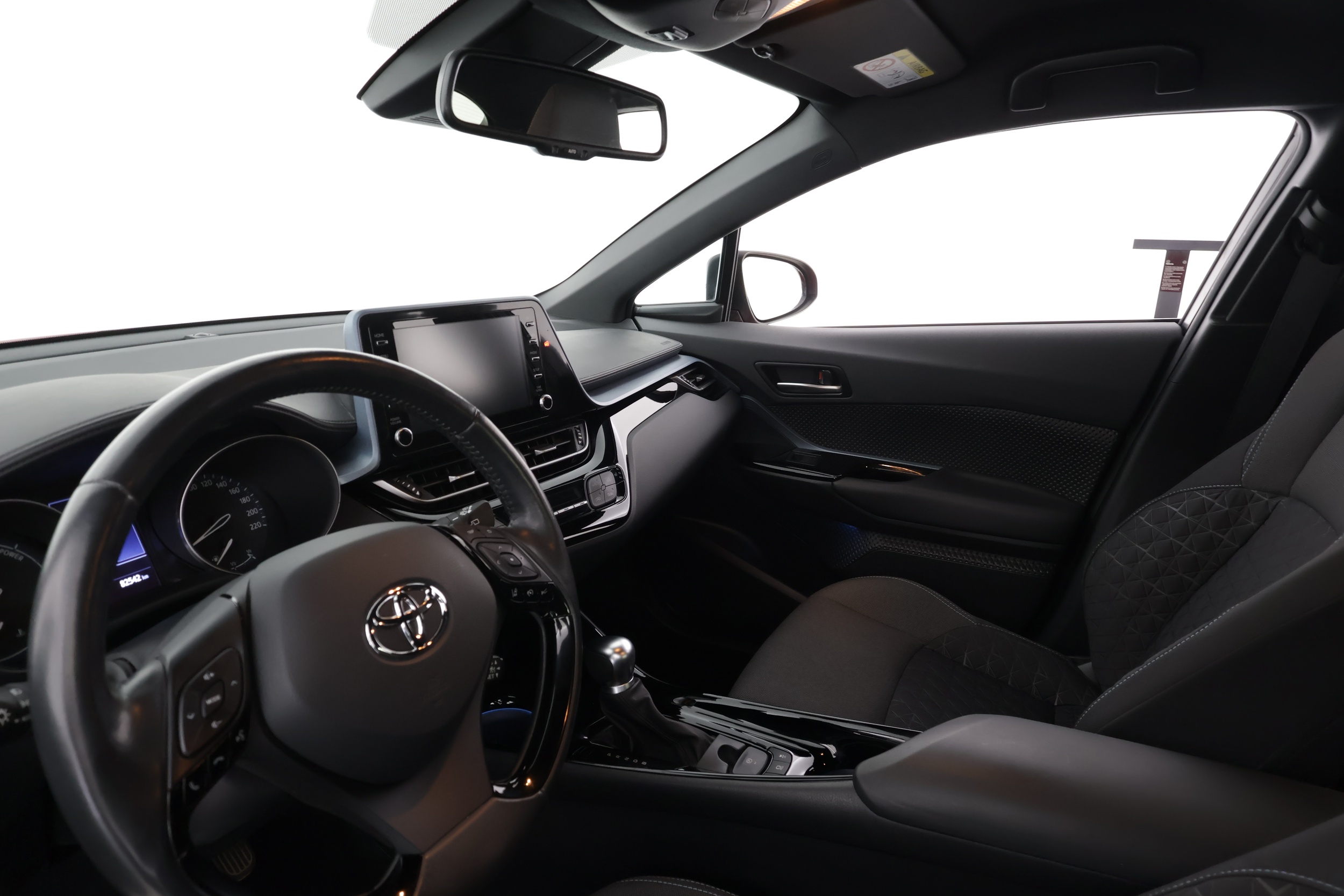 TOYOTA C-HR 2022