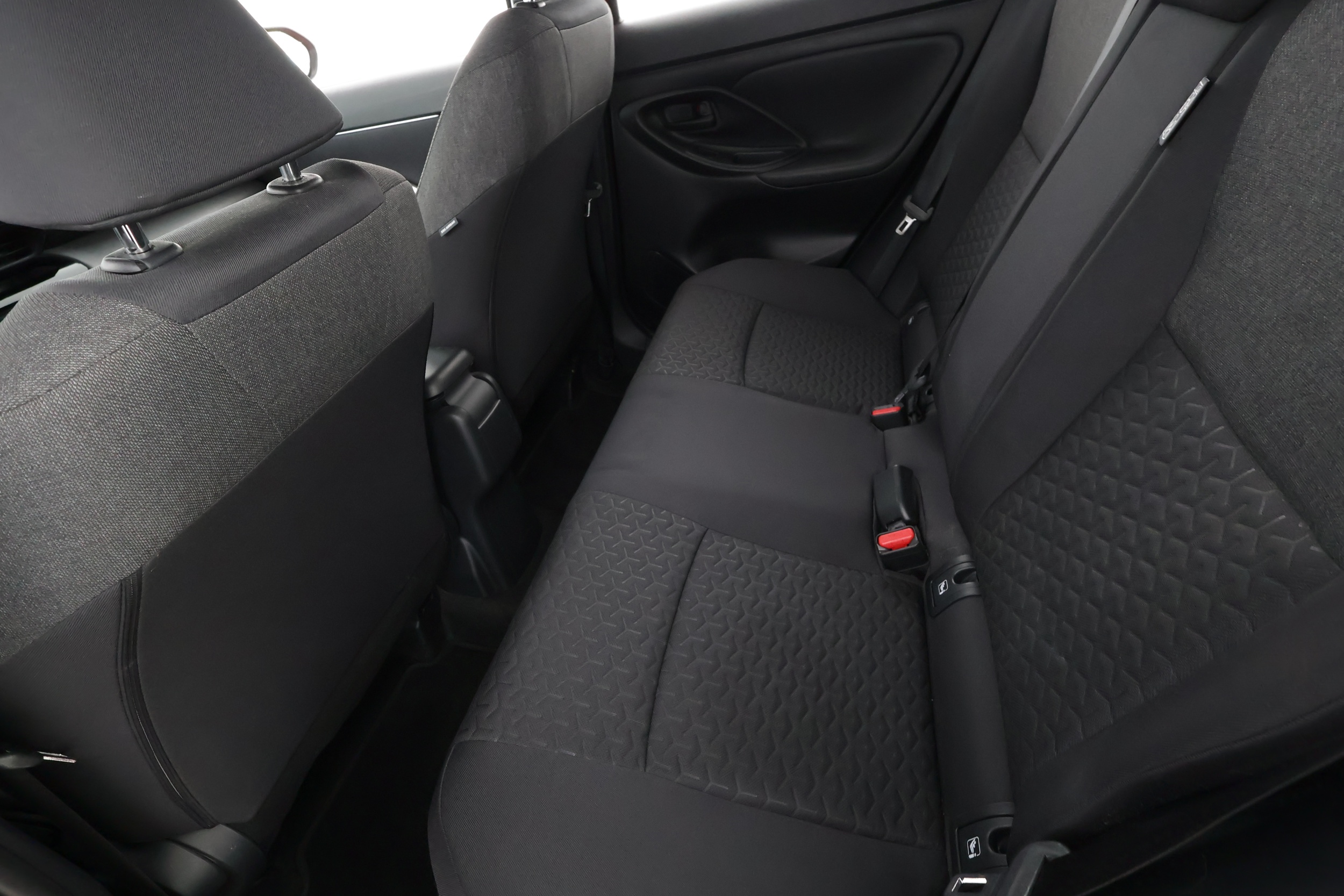 TOYOTA Yaris Cross 2024