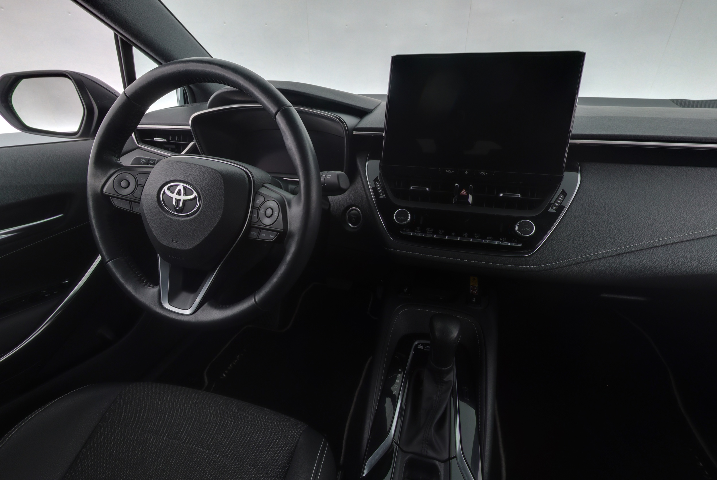 TOYOTA COROLLA 2024
