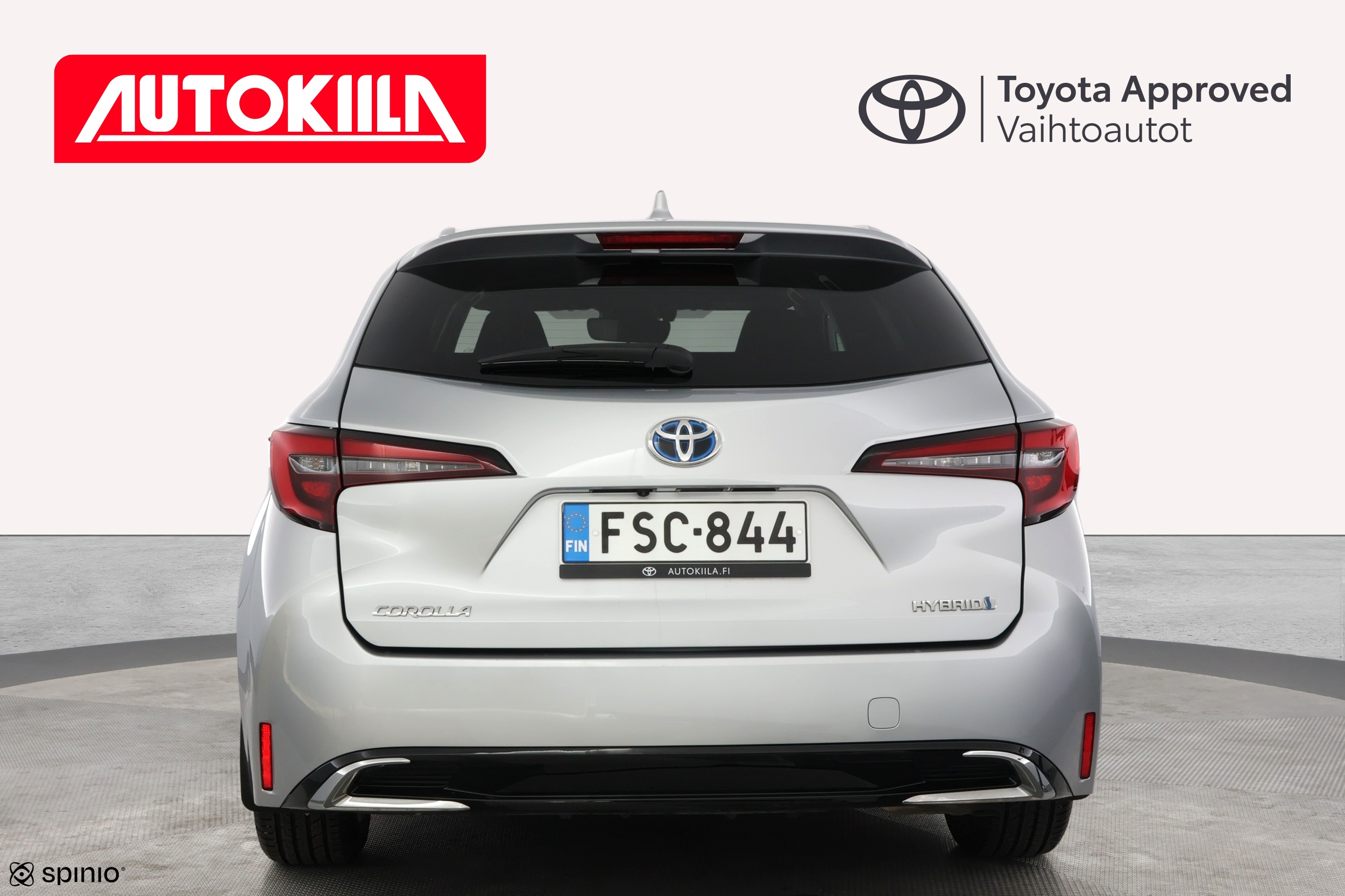 TOYOTA COROLLA 2024