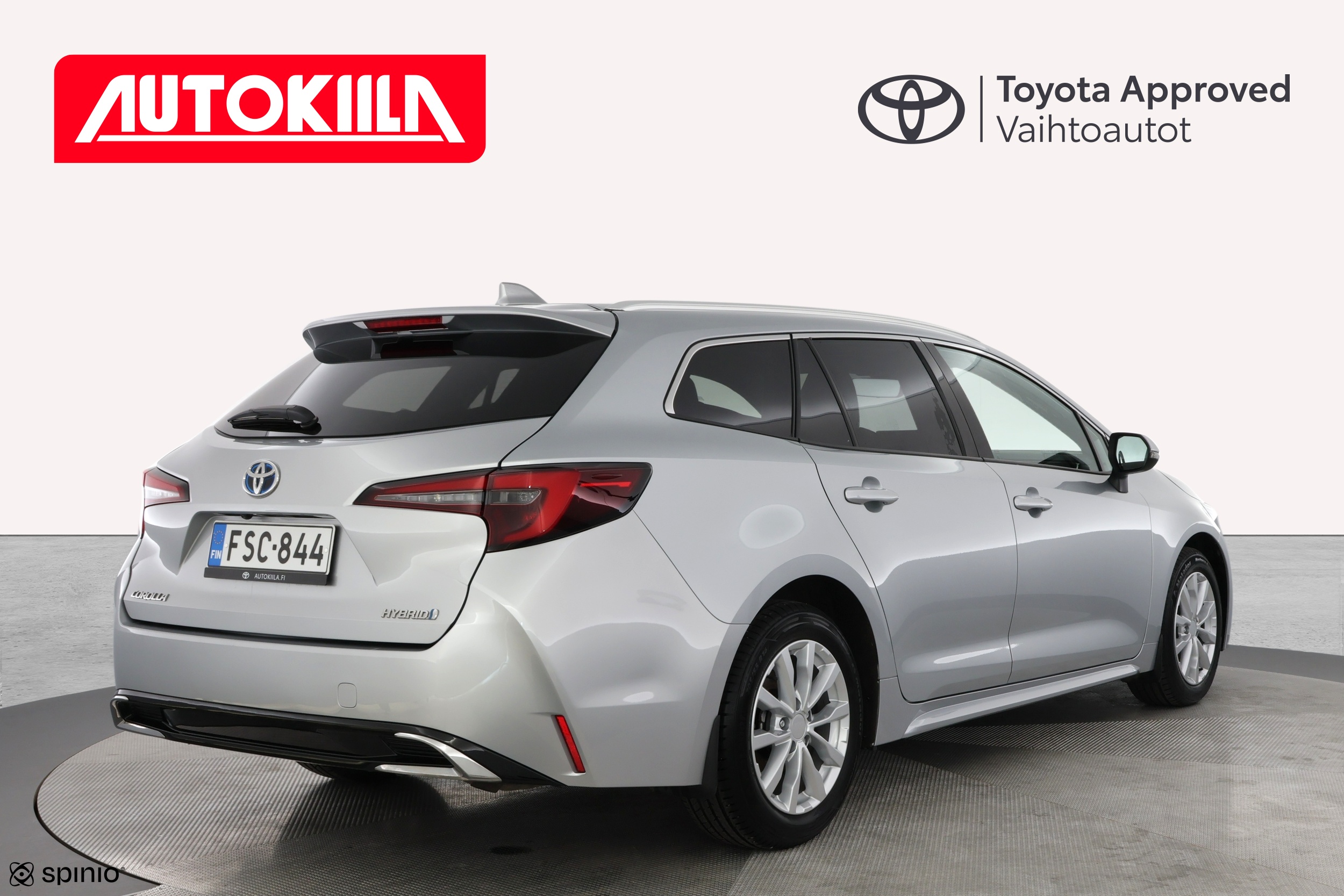 TOYOTA COROLLA 2024