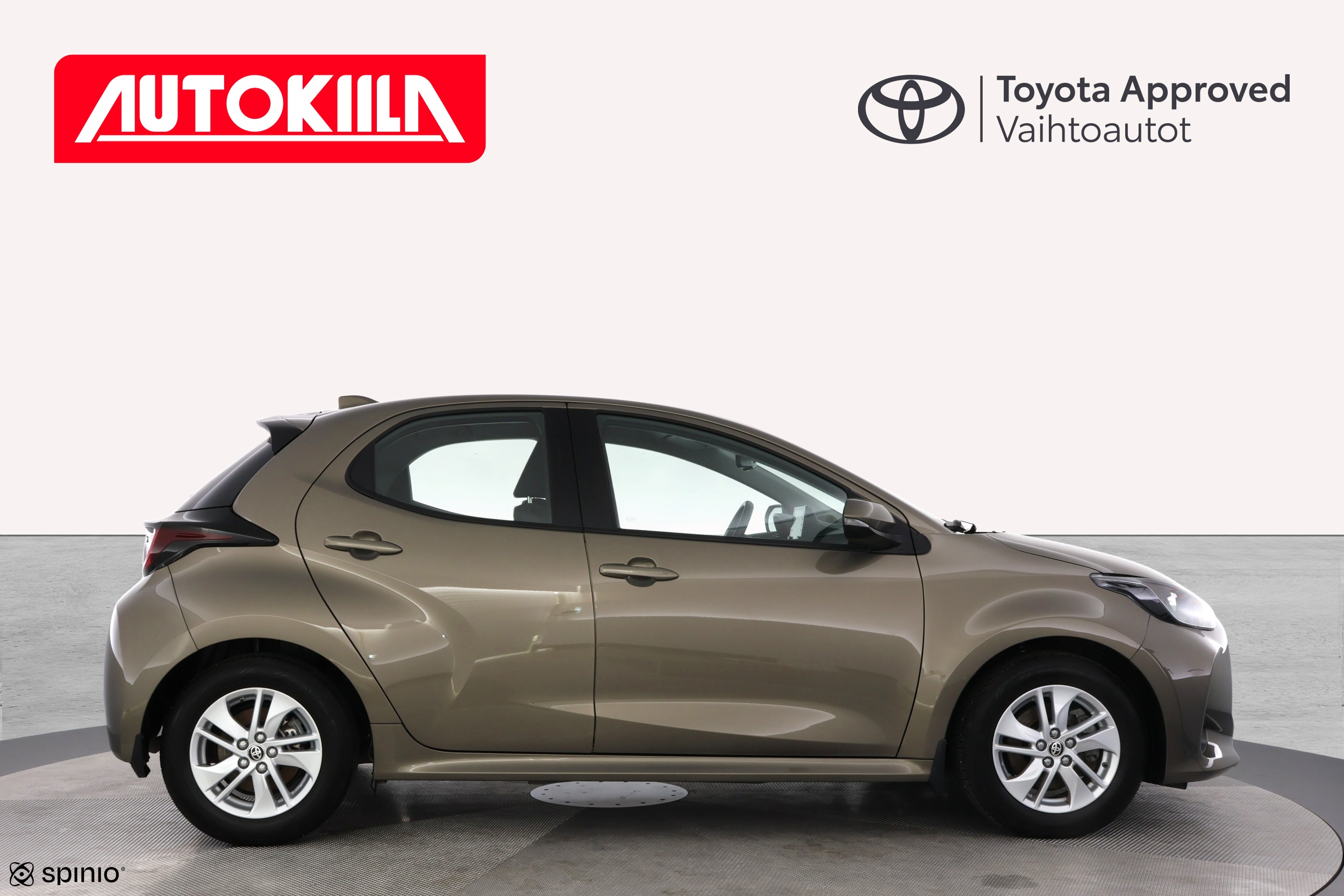 TOYOTA YARIS 2022