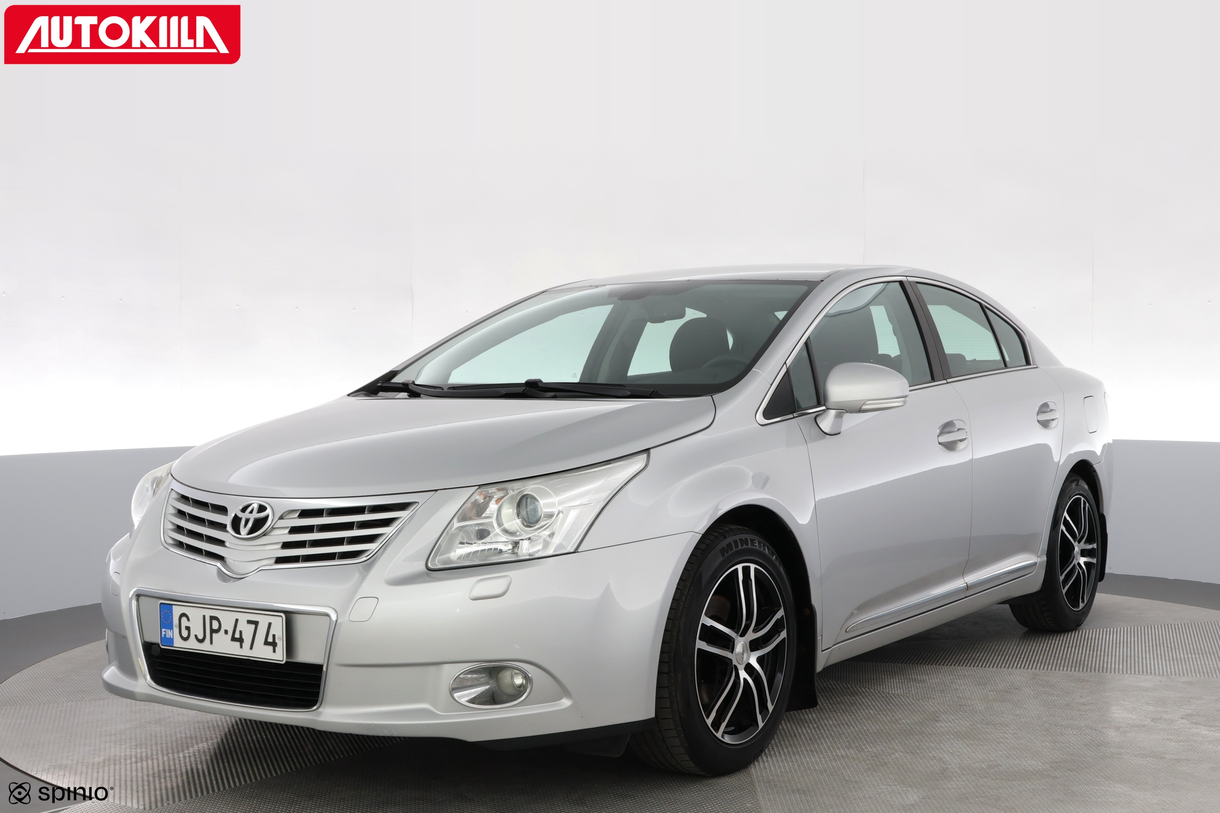 TOYOTA AVENSIS 2011