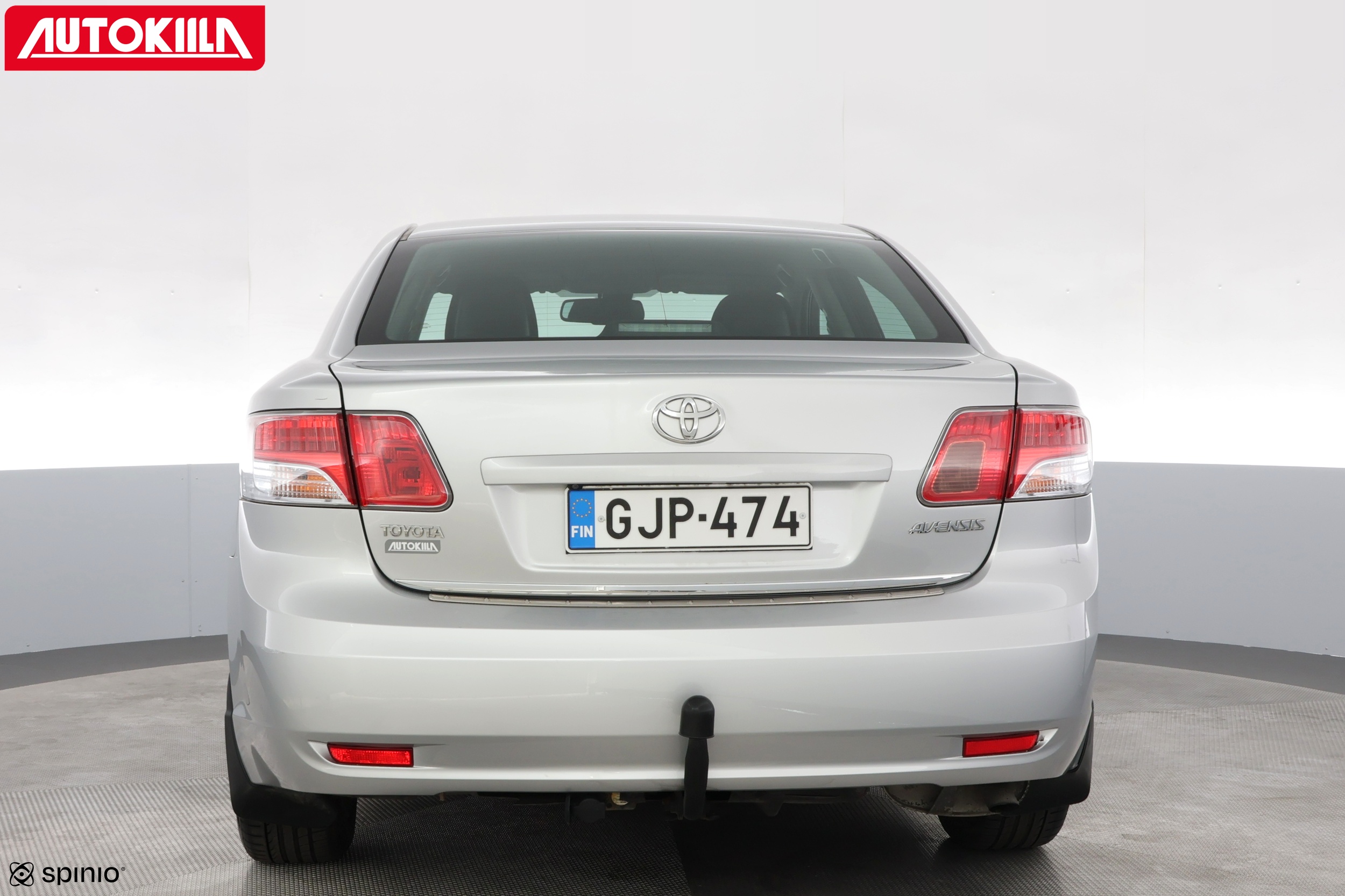 TOYOTA AVENSIS 2011