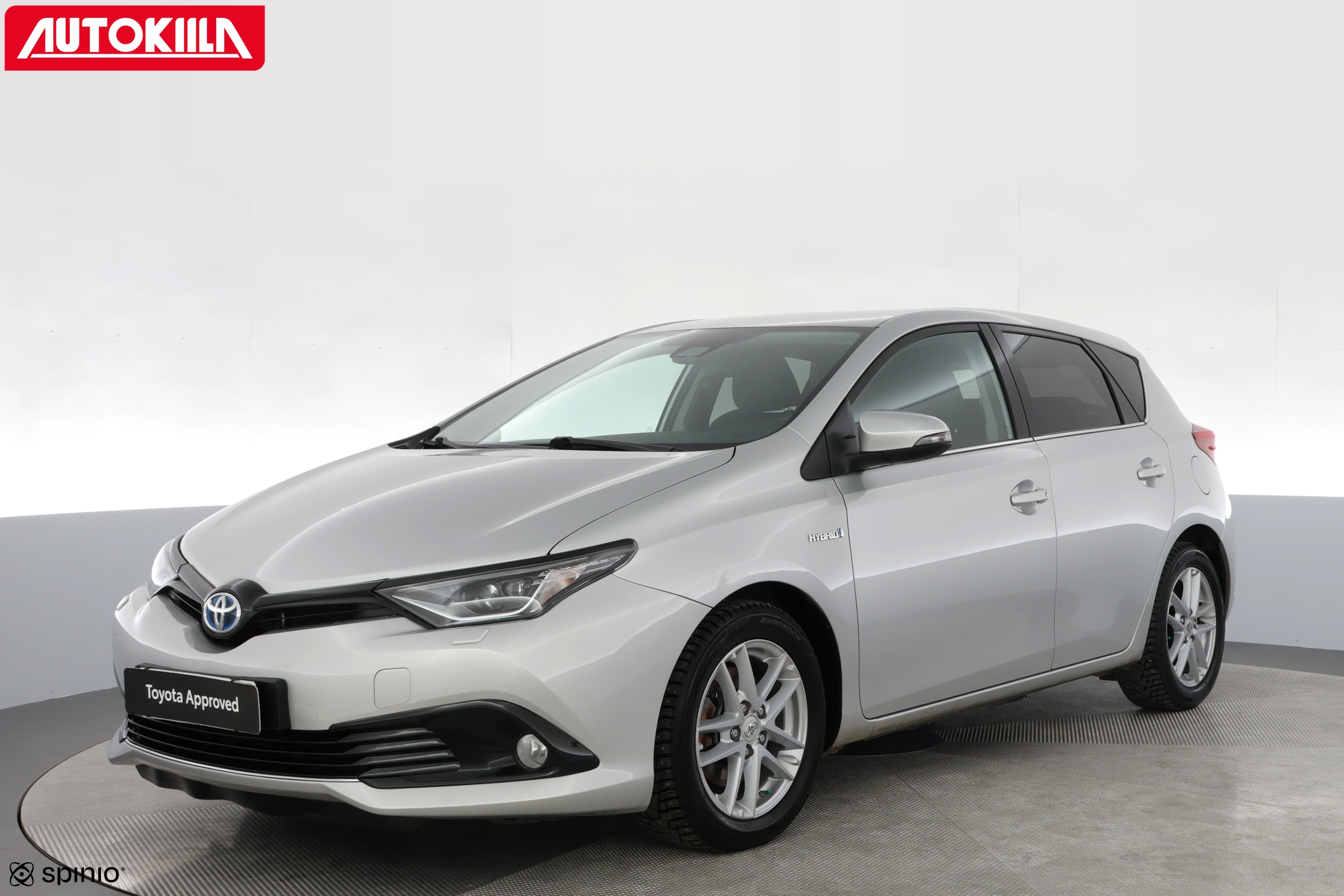 TOYOTA AURIS 2018