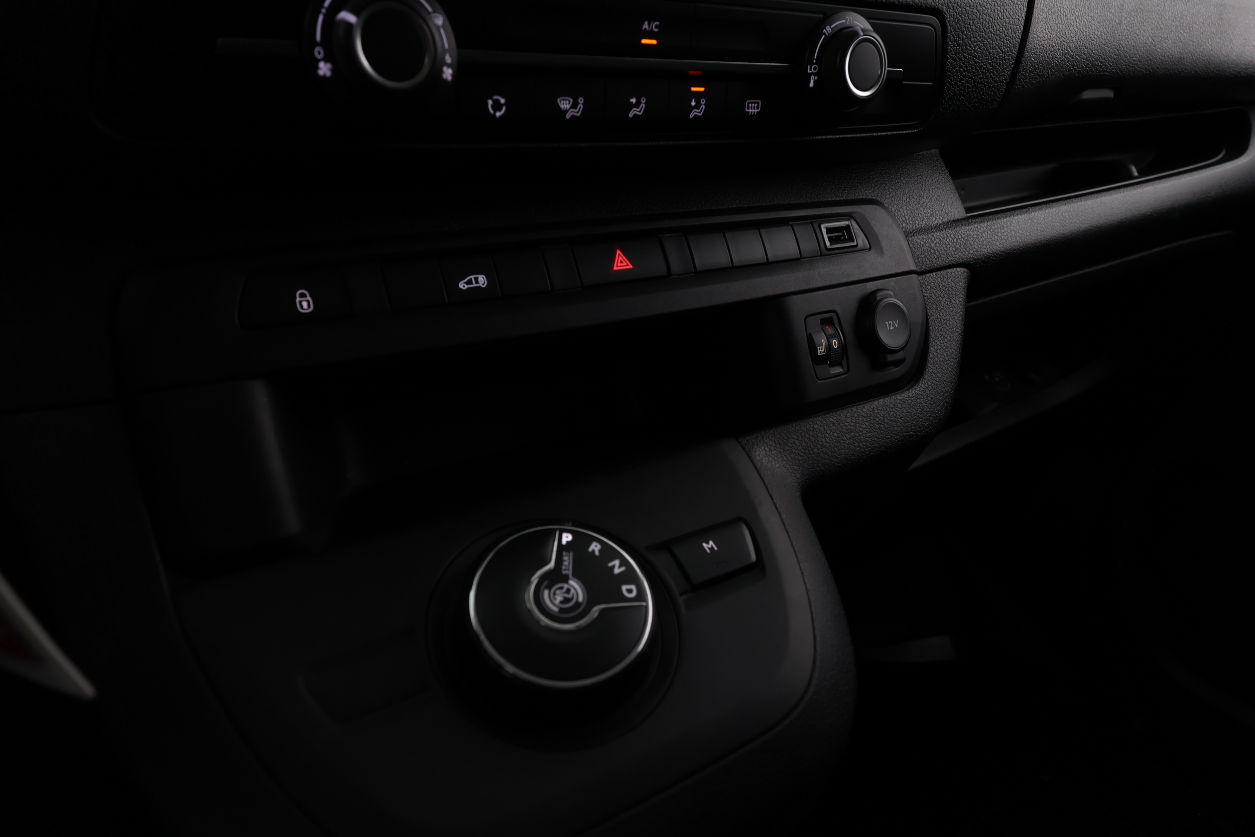 TOYOTA Proace 2023