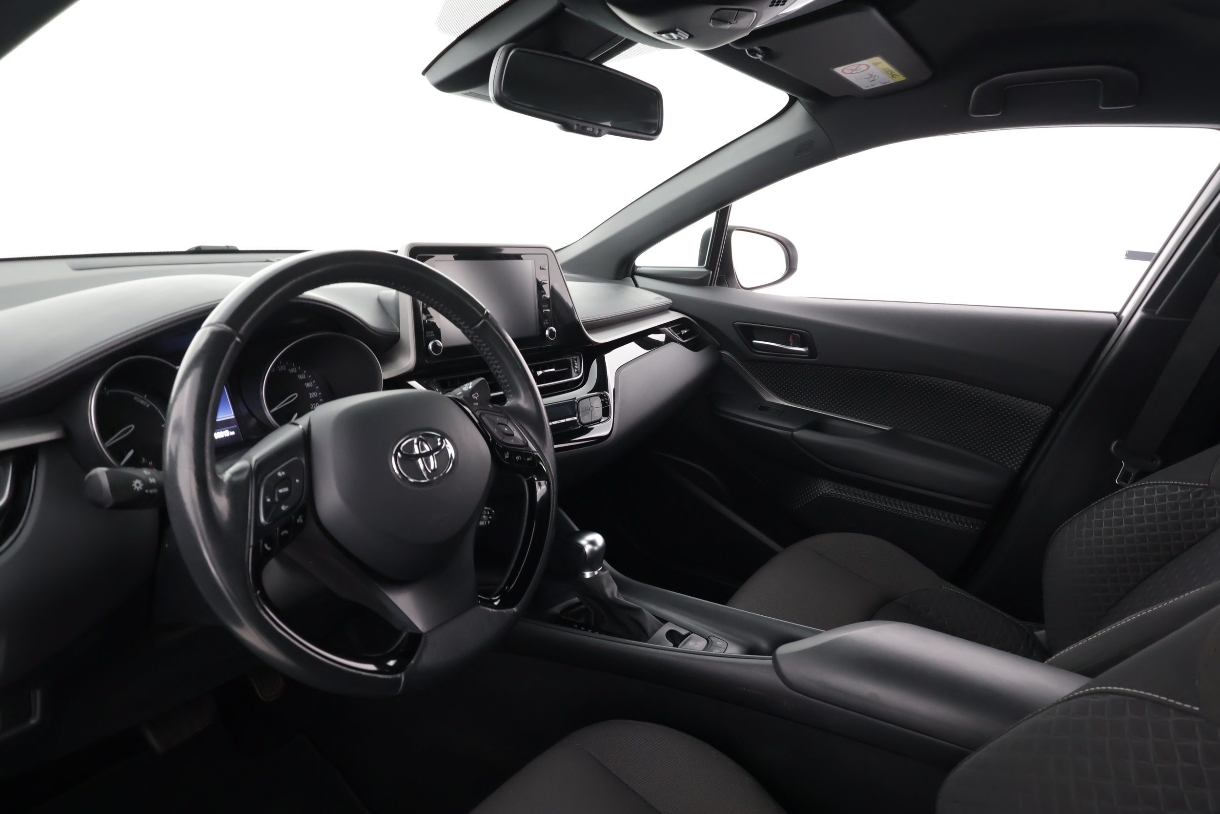 TOYOTA C-HR 2023