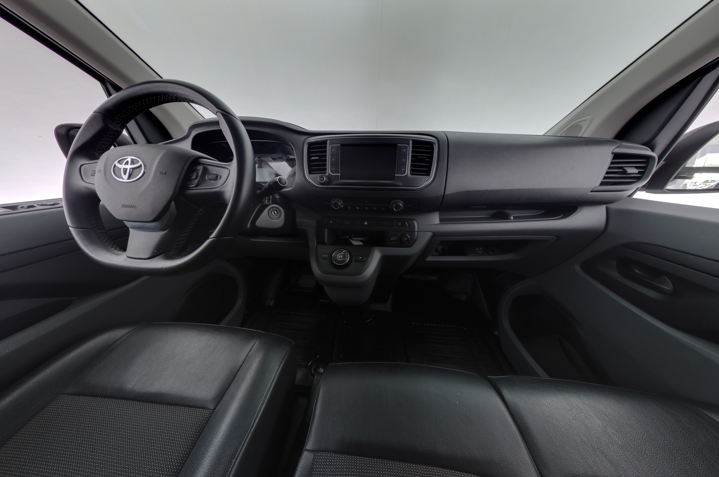 TOYOTA Proace 2022