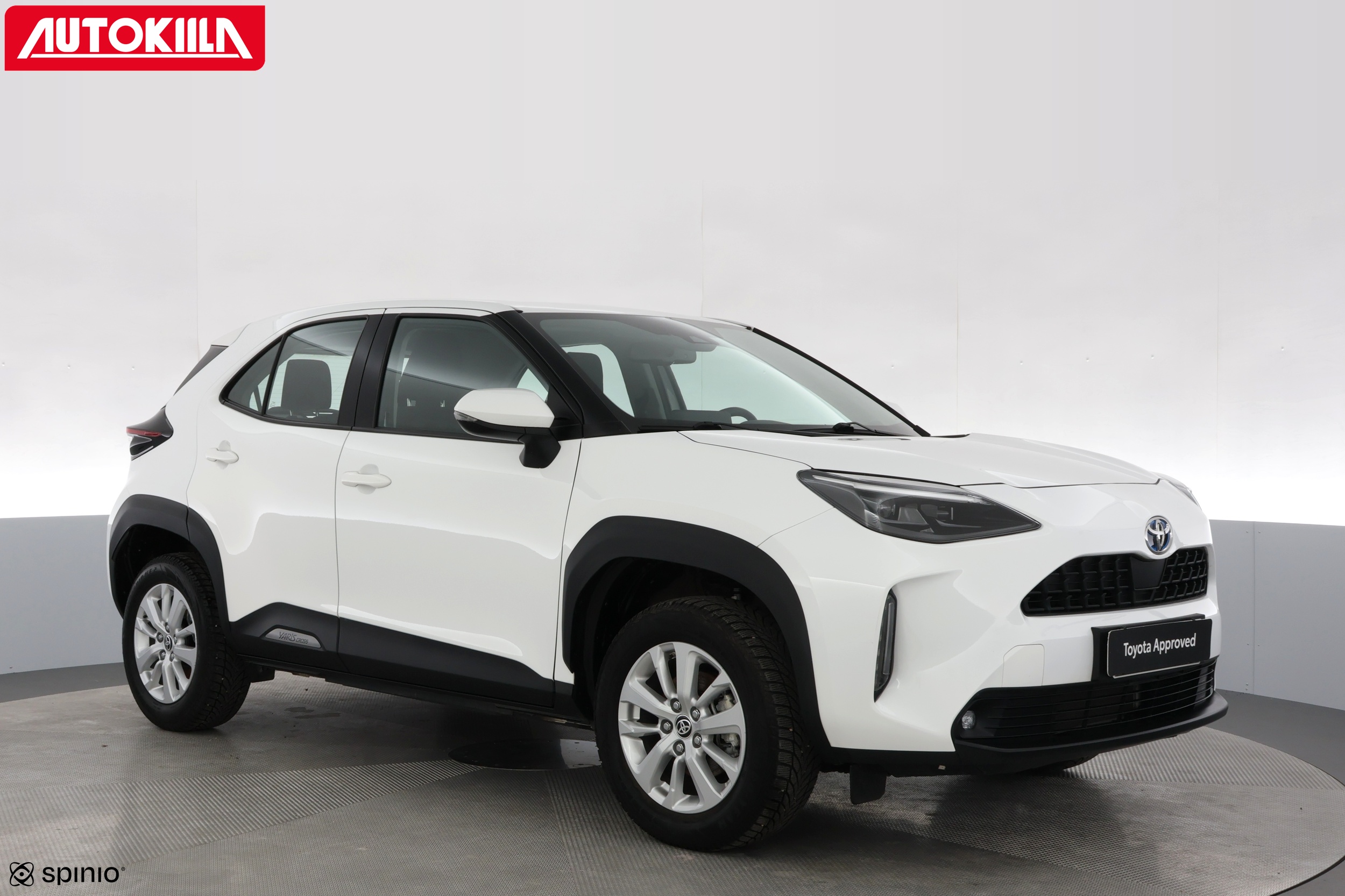 TOYOTA Yaris Cross 2022