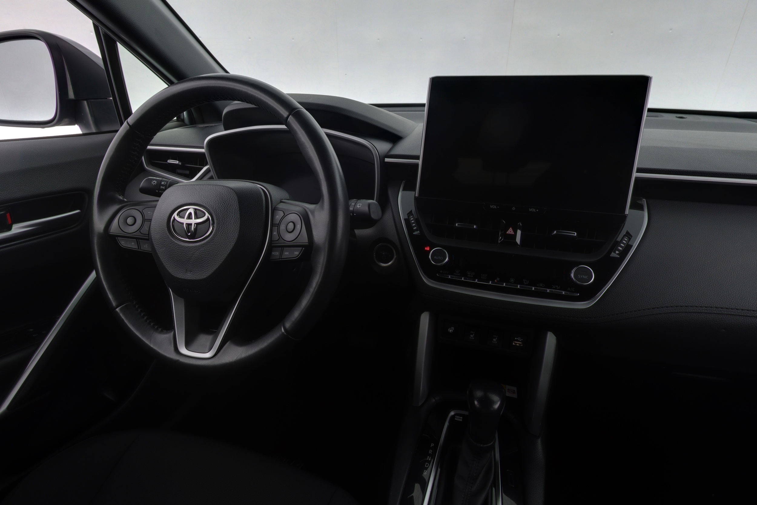 TOYOTA Corolla Cross 2023
