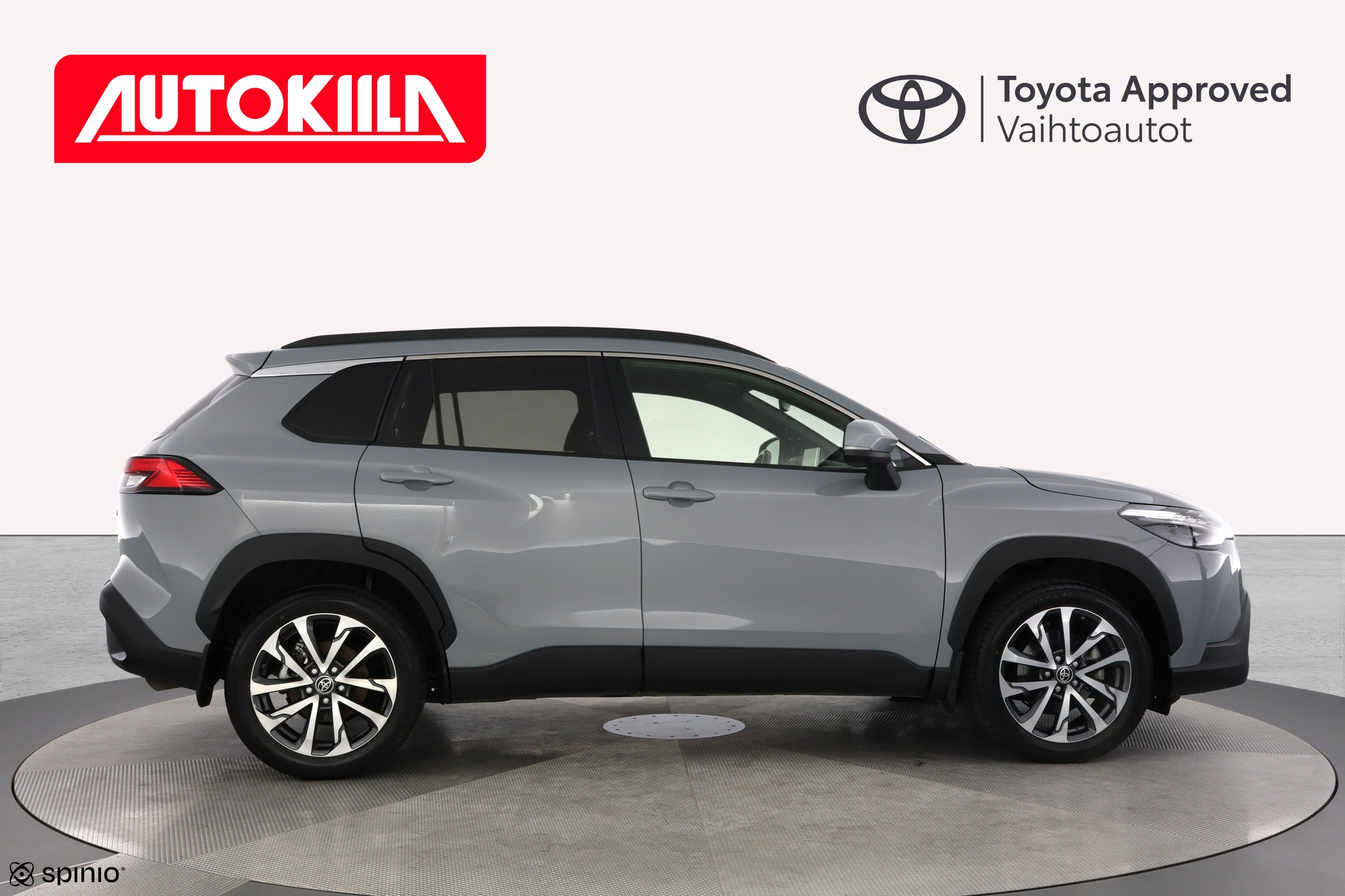 TOYOTA Corolla Cross 2023