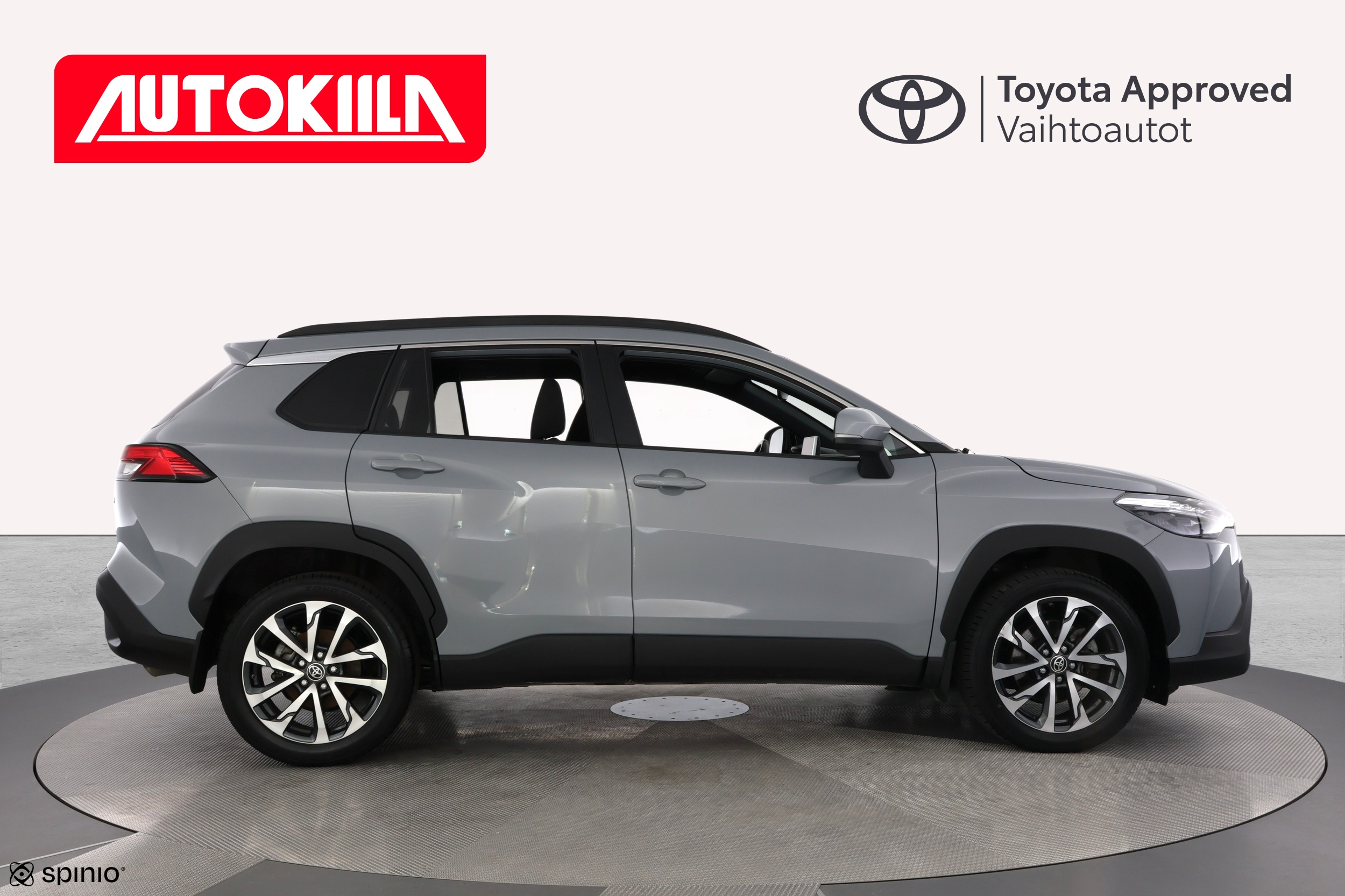 TOYOTA Corolla Cross 2023