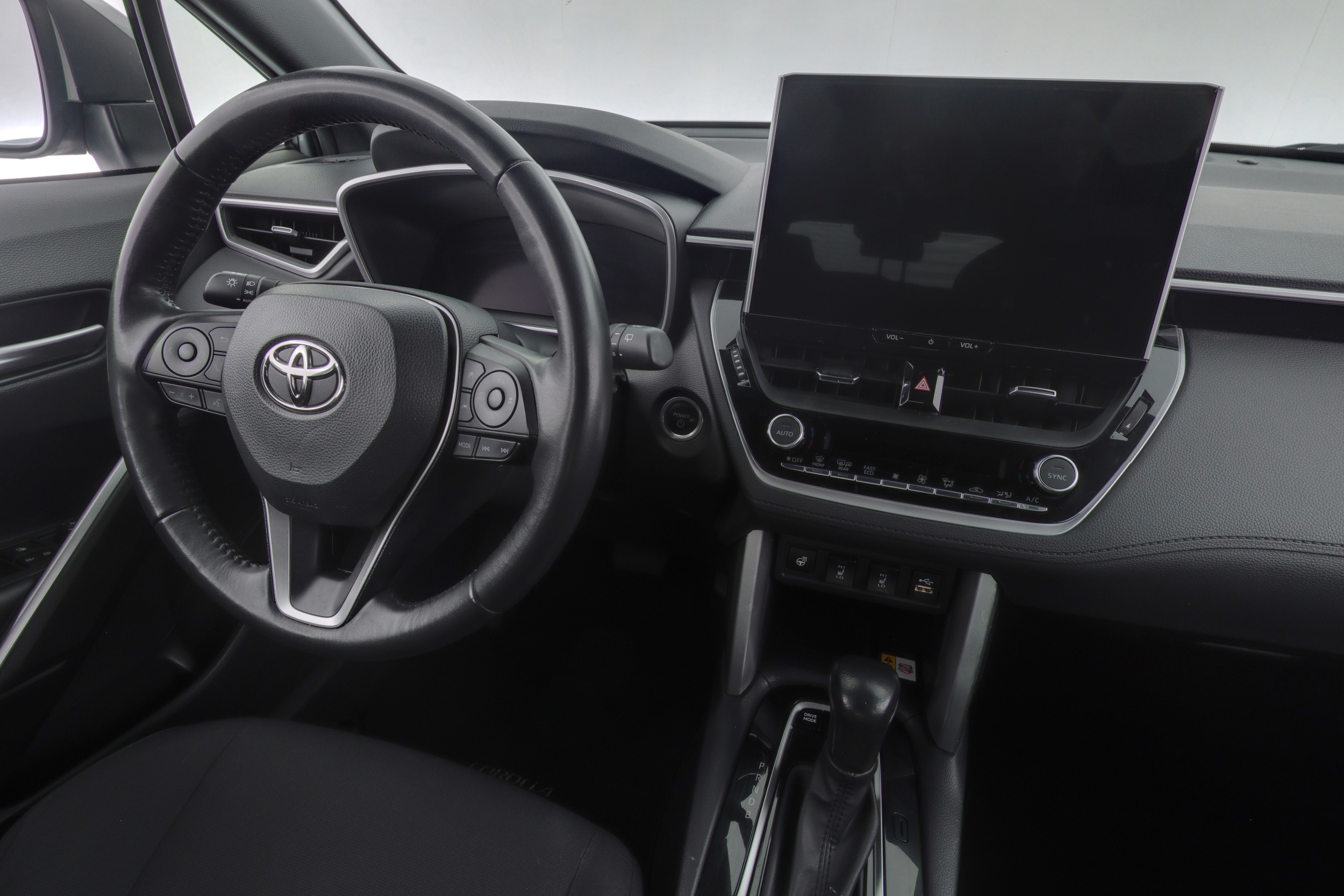 TOYOTA Corolla Cross 2023