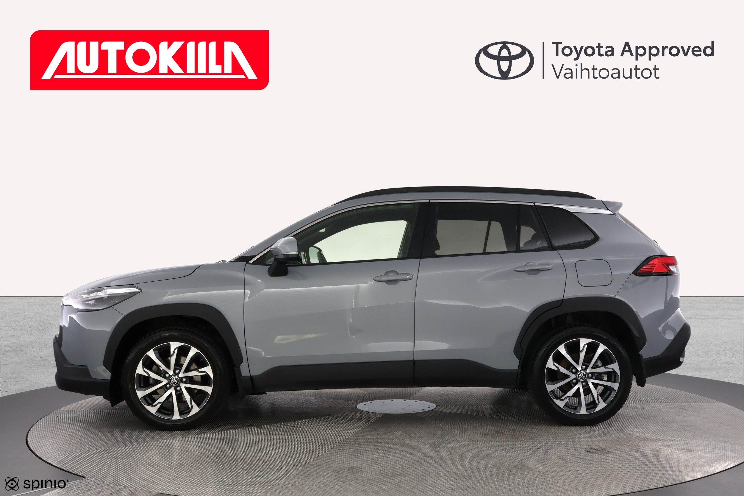 TOYOTA Corolla Cross 2023