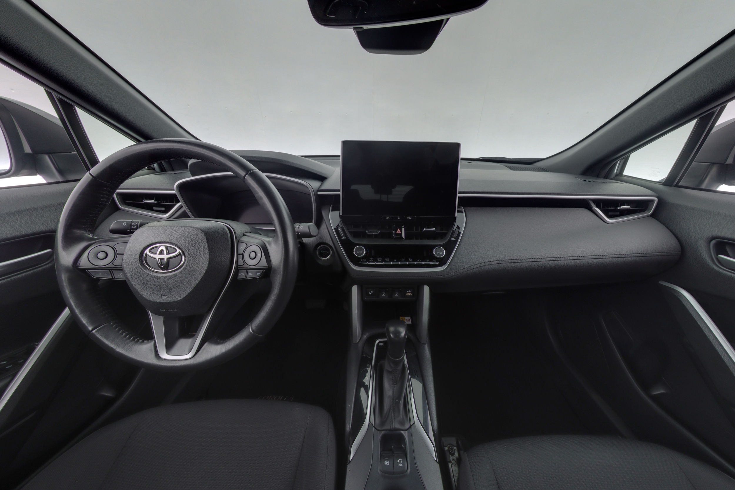 TOYOTA Corolla Cross 2023
