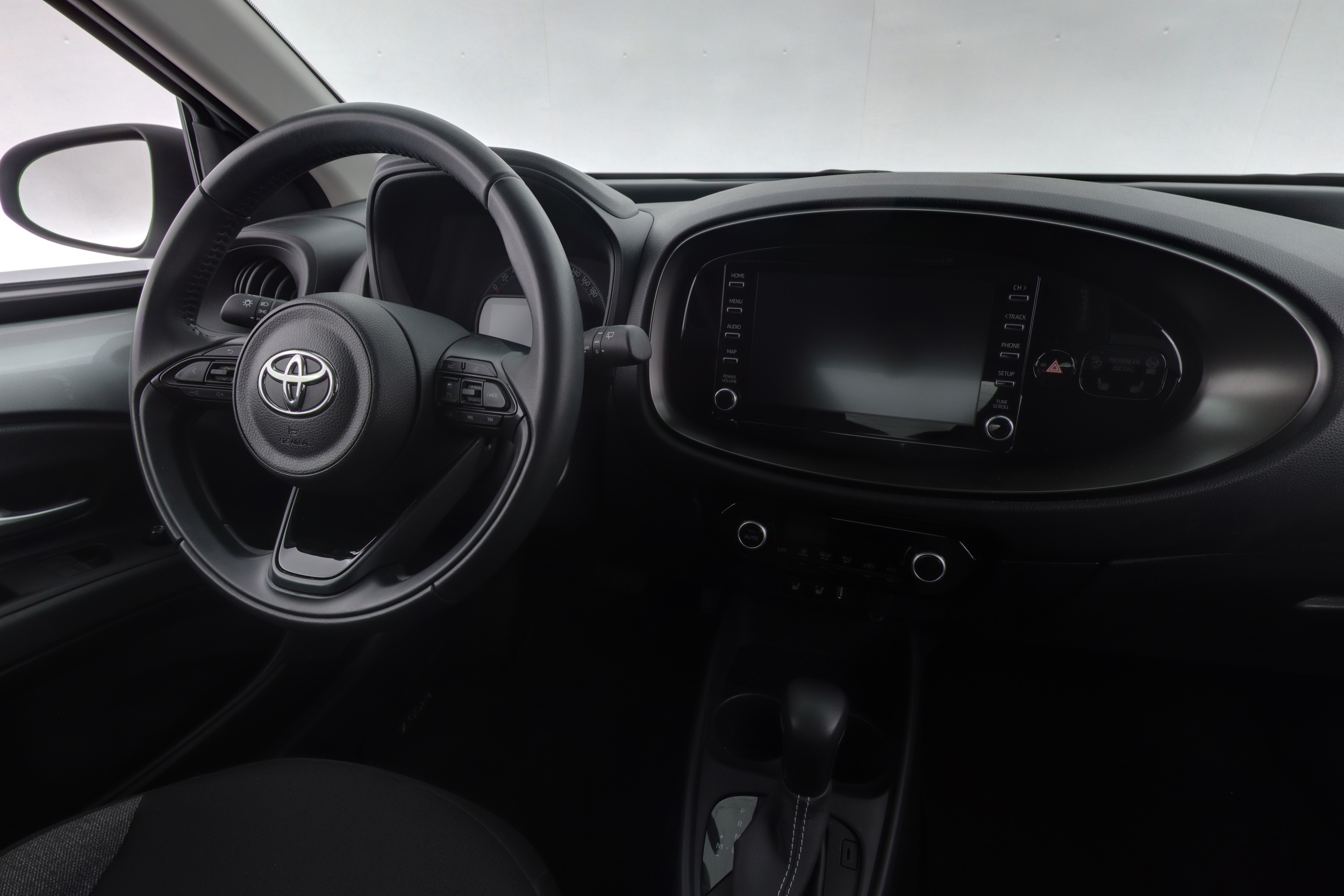 TOYOTA Aygo X 2023