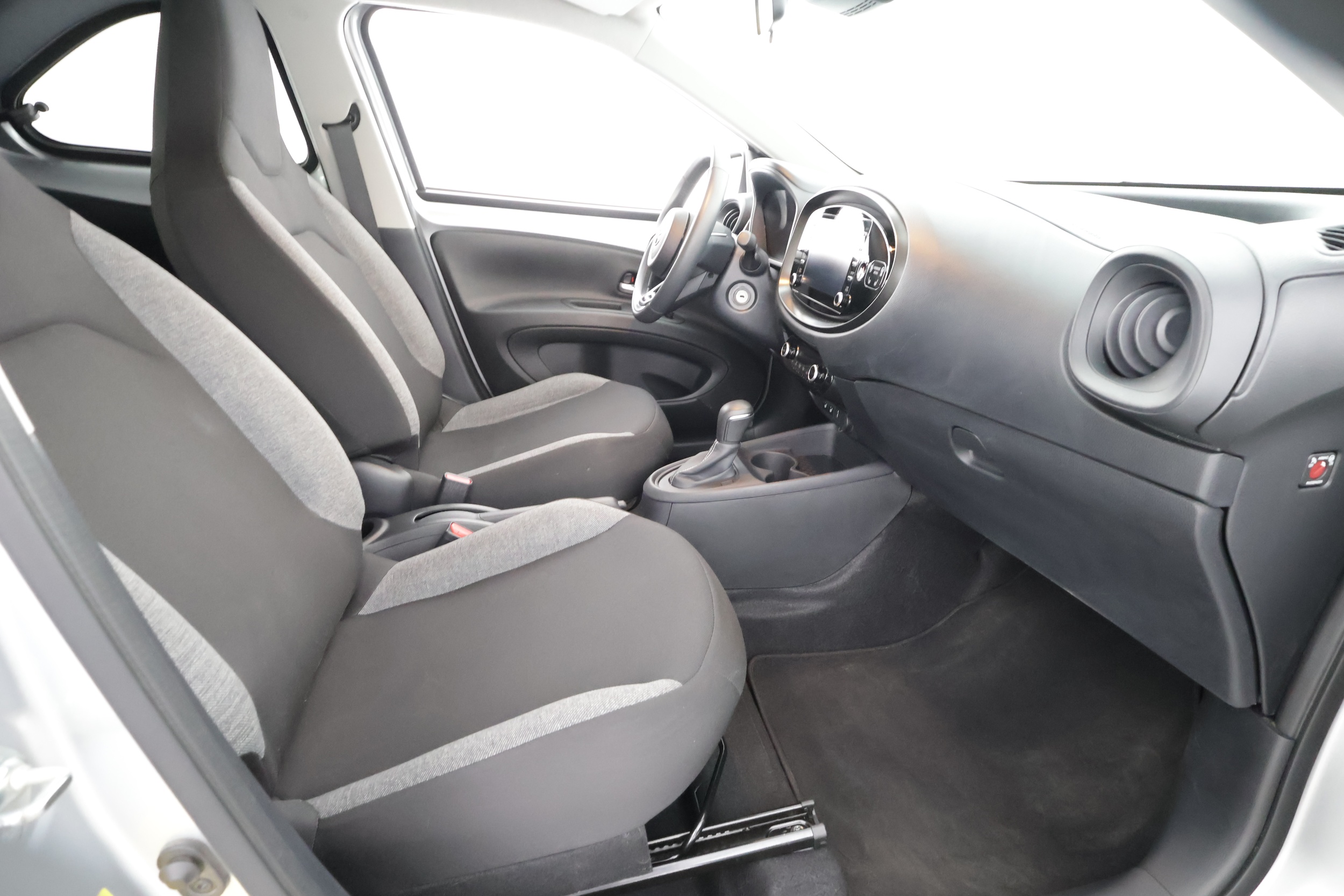 TOYOTA Aygo X 2023