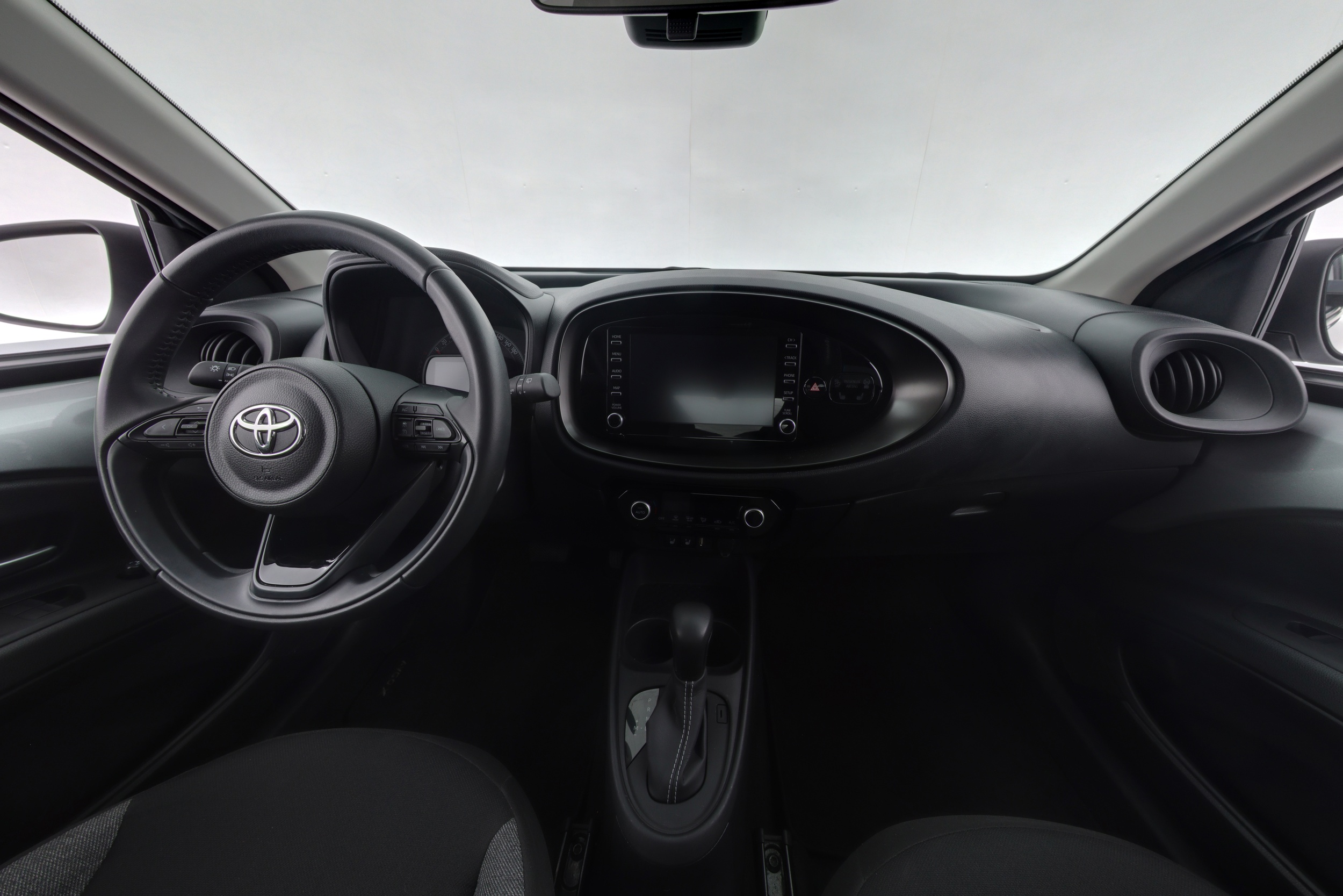TOYOTA Aygo X 2023